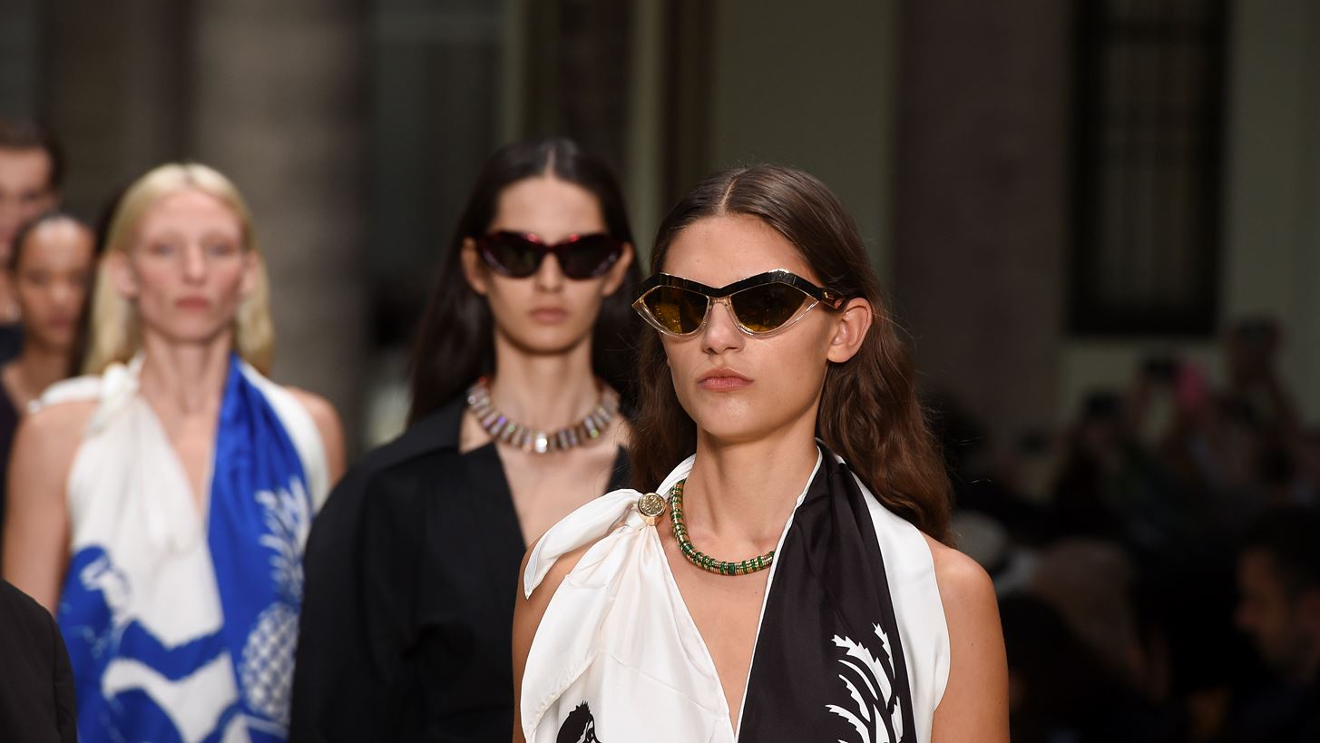 Bottega Veneta | &#x39D;&#x3B1; &#x3B3;&#x3B9;&#x3B1;&#x3C4;&#x3AF; &#x3B4;&#x3B9;&#x3AD;&#x3B3;&#x3C1;&#x3B1;&#x3C8;&#x3B5; &#x3C4;&#x3BF;&#x3C5;&#x3C2; &#x3BB;&#x3BF;&#x3B3;&#x3B1;&#x3C1;&#x3B9;&#x3B1;&#x3C3;&#x3BC;&#x3BF;&#x3CD;&#x3C2; &#x3C4;&#x3B7;&#x3C2; &#x3C3;&#x3C4;&#x3B1; social media