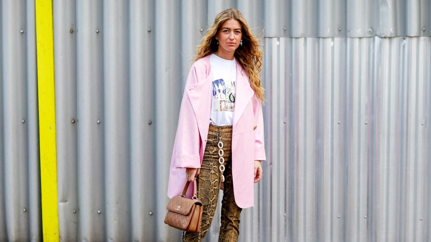 5 &#x3C6;&#x3C1;&#x3AD;&#x3C3;&#x3BA;&#x3BF;&#x3B9; &#x3C4;&#x3C1;&#x3CC;&#x3C0;&#x3BF;&#x3B9; &#x3B3;&#x3B9;&#x3B1; &#x3BD;&#x3B1; &#x3C6;&#x3BF;&#x3C1;&#x3AD;&#x3C3;&#x3B5;&#x3B9;&#x3C2; &#x3C4;&#x3BF; &#x3BB;&#x3B5;&#x3C5;&#x3BA;&#x3CC; &#x3A4;-shirt &#x3C4;&#x3B7;&#x3BD; &#x3AC;&#x3BD;&#x3BF;&#x3B9;&#x3BE;&#x3B7;