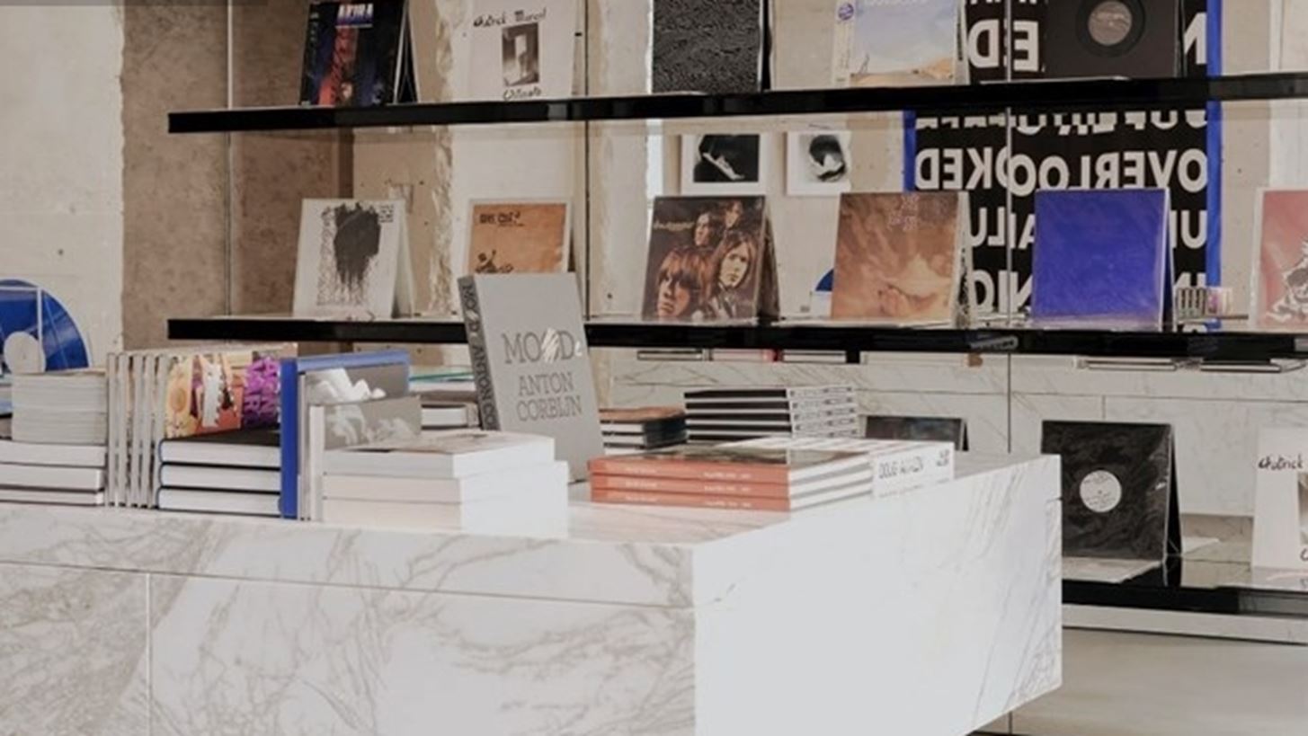 Saint Laurent Babylone | &#x3A4;&#x3BF; &#x3BD;&#x3AD;&#x3BF; project &#x3C4;&#x3BF;&#x3C5; &#x3BF;&#x3AF;&#x3BA;&#x3BF;&#x3C5; Saint Laurent &#x3B5;&#x3AF;&#x3BD;&#x3B1;&#x3B9; &#x3AD;&#x3BD;&#x3B1; &#x3B2;&#x3B9;&#x3B2;&#x3BB;&#x3B9;&#x3BF;&#x3C0;&#x3C9;&#x3BB;&#x3B5;&#x3AF;&#x3BF; &#x3C3;&#x3C4;&#x3BF; &#x3A0;&#x3B1;&#x3C1;&#x3AF;&#x3C3;&#x3B9;
