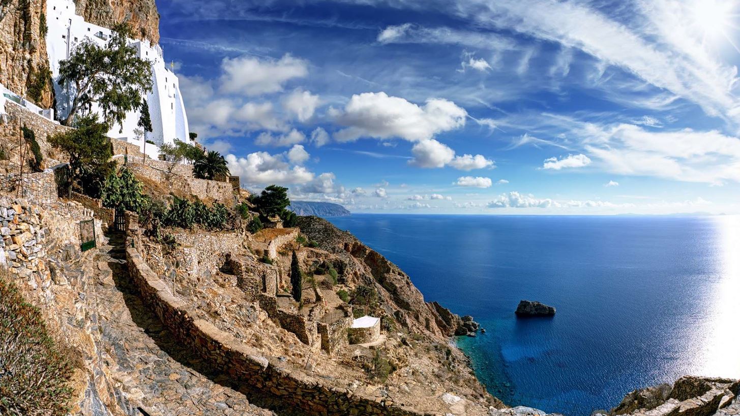 &#x3A3;&#x3C4;&#x3BF; &#x3B1;&#x3C0;&#x3AD;&#x3C1;&#x3B1;&#x3BD;&#x3C4;&#x3BF; &#x3B3;&#x3B1;&#x3BB;&#x3AC;&#x3B6;&#x3B9;&#x3BF; &#x3C4;&#x3B7;&#x3C2; &#x391;&#x3BC;&#x3BF;&#x3C1;&#x3B3;&#x3BF;&#x3CD;