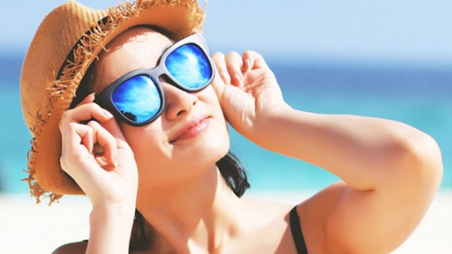 Ποια είναι τα συμπτώματα της θερμοπληξίας – και οι πρώτες βοήθειες που μπορείς να προσφέρεις