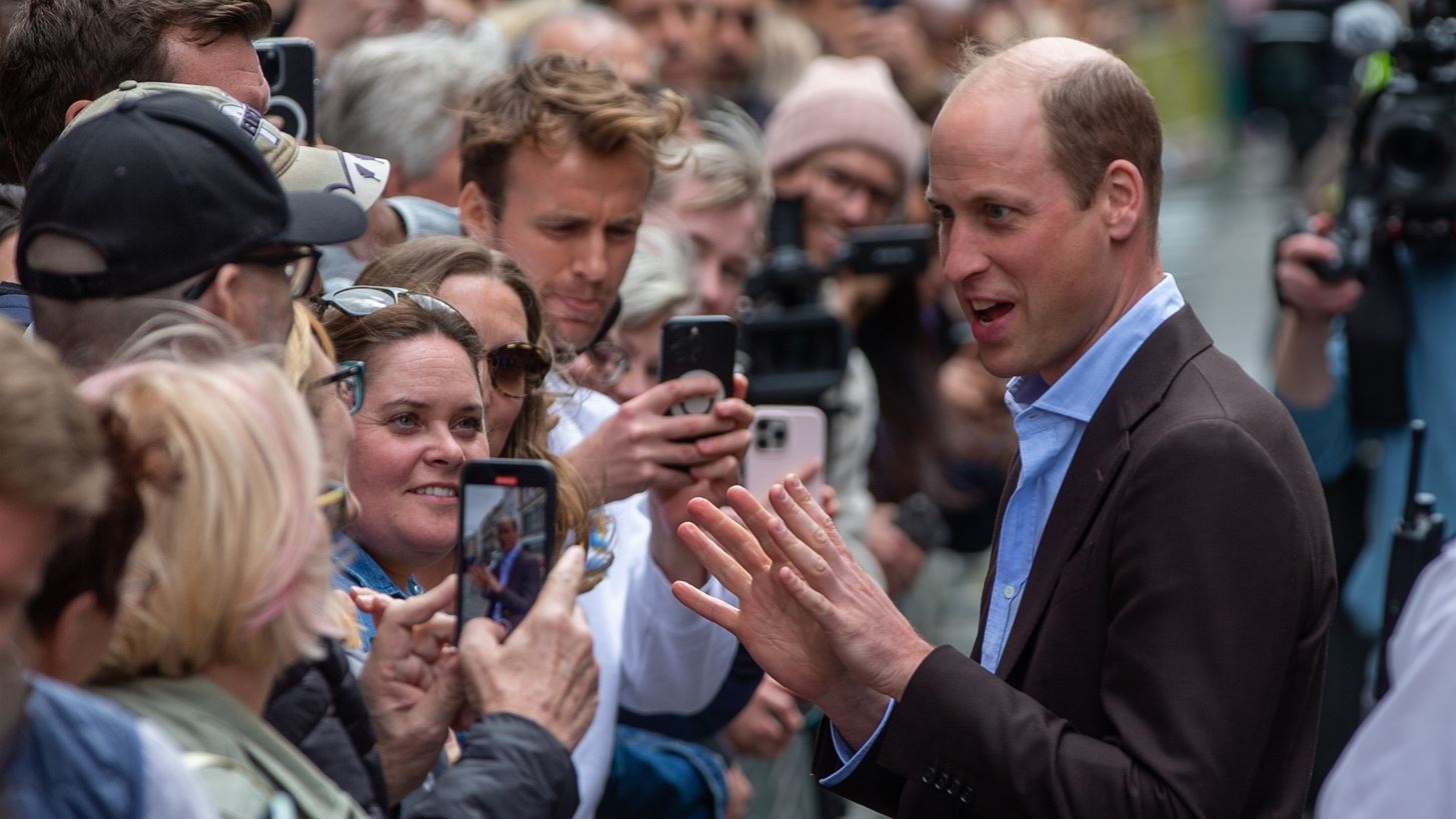 &#x39F; &#x3C0;&#x3C1;&#x3AF;&#x3B3;&#x3BA;&#x3B9;&#x3C0;&#x3B1;&#x3C2; William &#x3B3;&#x3AF;&#x3BD;&#x3B5;&#x3C4;&#x3B1;&#x3B9; &#x3C3;&#x3AE;&#x3BC;&#x3B5;&#x3C1;&#x3B1; 41 &#x3BA;&#x3B1;&#x3B9; &#x3B7; &#x3B2;&#x3B1;&#x3C3;&#x3B9;&#x3BB;&#x3B9;&#x3BA;&#x3AE; &#x3BF;&#x3B9;&#x3BA;&#x3BF;&#x3B3;&#x3AD;&#x3BD;&#x3B5;&#x3B9;&#x3B1; &#x3C4;&#x3BF;&#x3C5; &#x3B5;&#x3CD;&#x3C7;&#x3B5;&#x3C4;&#x3B1;&#x3B9; &#x3BC;&#x3B5; &#x3BC;&#x3B9;&#x3B1; &#x3C4;&#x3C1;&#x3C5;&#x3C6;&#x3B5;&#x3C1;&#x3AE; &#x3B1;&#x3BD;&#x3AC;&#x3C1;&#x3C4;&#x3B7;&#x3C3;&#x3B7;