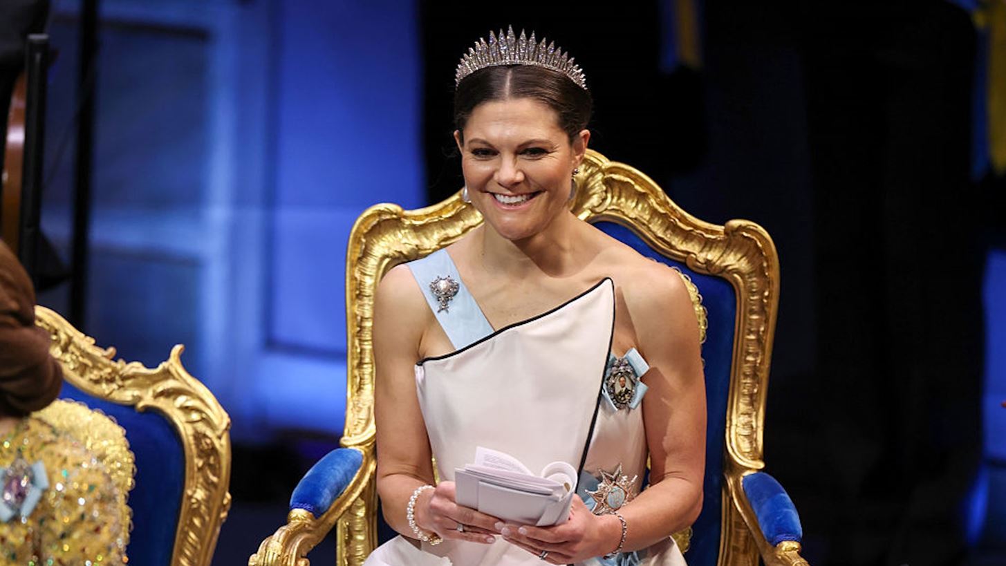 &#x397; &#x3C0;&#x3C1;&#x3B9;&#x3B3;&#x3BA;&#x3AF;&#x3C0;&#x3B9;&#x3C3;&#x3C3;&#x3B1; Victoria &#x3C4;&#x3B7;&#x3C2; &#x3A3;&#x3BF;&#x3C5;&#x3B7;&#x3B4;&#x3AF;&#x3B1;&#x3C2; &#x3AD;&#x3C6;&#x3B5;&#x3C1;&#x3B5; &#x3C0;&#x3AF;&#x3C3;&#x3C9; &#x3AD;&#x3BD;&#x3B1; vintage &#x3C6;&#x3CC;&#x3C1;&#x3B5;&#x3BC;&#x3B1; &#x3C4;&#x3B7;&#x3C2; &#x3BC;&#x3B7;&#x3C4;&#x3AD;&#x3C1;&#x3B1;&#x3C2; &#x3C4;&#x3B7;&#x3C2; &#x3B3;&#x3B9;&#x3B1; &#x3C4;&#x3B1; &#x3B2;&#x3C1;&#x3B1;&#x3B2;&#x3B5;&#x3AF;&#x3B1; &#x39D;&#x3CC;&#x3BC;&#x3C0;&#x3B5;&#x3BB; &#x3C4;&#x3BF;&#x3C5; 2025