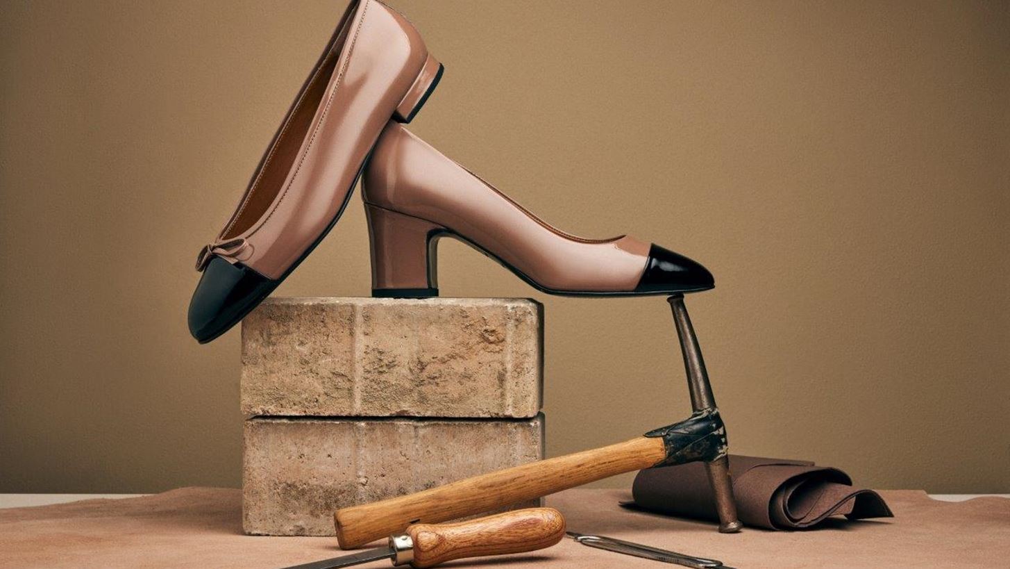 The Tradition of Craftsmanship | &#x388;&#x3BD;&#x3B1; &#x3BA;&#x3B9;&#x3BD;&#x3B7;&#x3BC;&#x3B1;&#x3C4;&#x3BF;&#x3B3;&#x3C1;&#x3B1;&#x3C6;&#x3B9;&#x3BA;&#x3CC; &#x3C4;&#x3B1;&#x3BE;&#x3AF;&#x3B4;&#x3B9; &#x3C3;&#x3C4;&#x3B7;&#x3BD; &#x3C4;&#x3AD;&#x3C7;&#x3BD;&#x3B7; &#x3C4;&#x3B7;&#x3C2; &#x3C5;&#x3C0;&#x3BF;&#x3B4;&#x3B7;&#x3BC;&#x3B1;&#x3C4;&#x3BF;&#x3C0;&#x3BF;&#x3B9;&#x3AF;&#x3B1;&#x3C2; &#x3B1;&#x3C0;&#x3CC; &#x3C4;&#x3B7;&#x3BD; Kalogirou