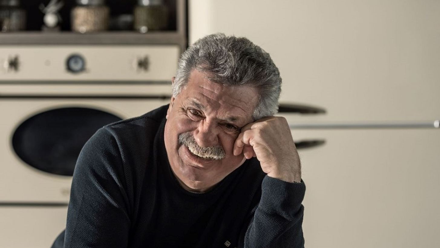 #Tidbits *: &#x3A4;&#x3BF; &#x392;&#x3B1;&#x3C1;&#x3BF;&#x3CD;&#x3BB;&#x3BA;&#x3BF; &#x3C1;&#x3AF;&#x3C7;&#x3BD;&#x3B5;&#x3B9; &#x3AC;&#x3B3;&#x3BA;&#x3C5;&#x3C1;&#x3B1; &#x3C3;&#x3C4;&#x3B7; &#x3A3;&#x3B1;&#x3BD;&#x3C4;&#x3BF;&#x3C1;&#x3AF;&#x3BD;&#x3B7;