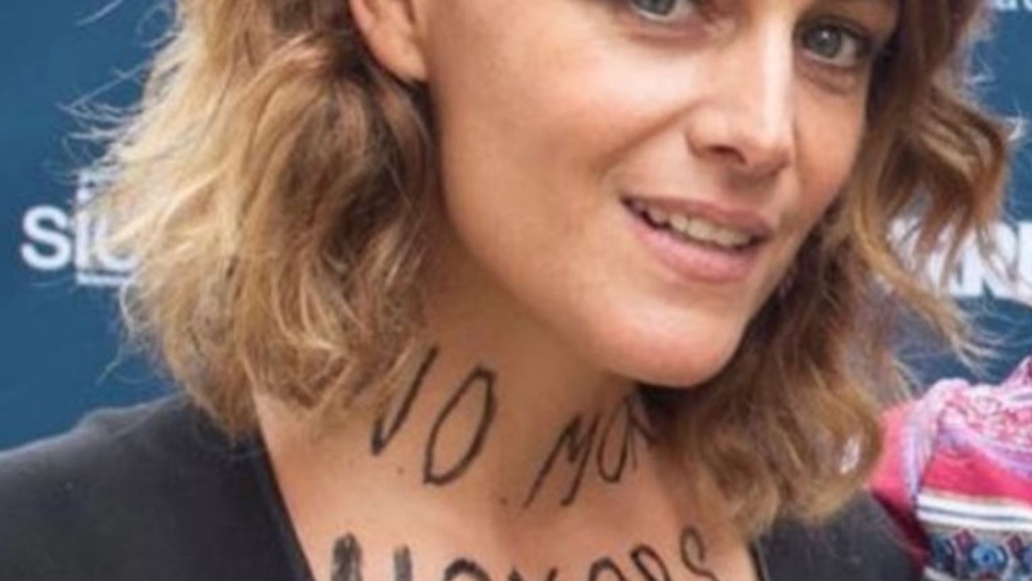 Ariane Labed | &#x3A4;&#x3BF; &#x3B7;&#x3C7;&#x3B7;&#x3C1;&#x3CC; &#x3BC;&#x3AE;&#x3BD;&#x3C5;&#x3BC;&#x3B1; &#x3C0;&#x3AF;&#x3C3;&#x3C9; &#x3B1;&#x3C0;&#x3CC; &#x3C4;&#x3B7;&#x3BD; &#x3B5;&#x3BC;&#x3C6;&#x3AC;&#x3BD;&#x3B9;&#x3C3;&#x3AE; &#x3C4;&#x3B7;&#x3C2; &#x3C3;&#x3C4;&#x3BF; &#x3A6;&#x3B5;&#x3C3;&#x3C4;&#x3B9;&#x3B2;&#x3AC;&#x3BB; &#x3C4;&#x3B7;&#x3C2; &#x392;&#x3B5;&#x3BD;&#x3B5;&#x3C4;&#x3AF;&#x3B1;&#x3C2;