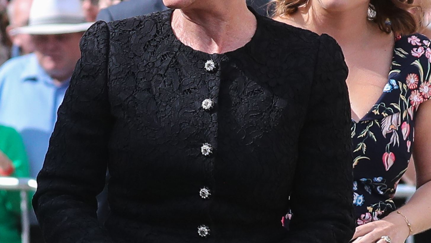 Sarah Ferguson | &quot;&#x394;&#x3B5;&#x3BD; &#x3AD;&#x3BD;&#x3B9;&#x3C9;&#x3B8;&#x3B1; &#x3AC;&#x3BE;&#x3B9;&#x3B1; &#x3B3;&#x3B9;&#x3B1; &#x3BD;&#x3B1; &#x3C0;&#x3AC;&#x3C9; &#x3C3;&#x3C4;&#x3BF;&#x3BD; &#x3B3;&#x3AC;&#x3BC;&#x3BF; &#x3C4;&#x3BF;&#x3C5; William &#x3BA;&#x3B1;&#x3B9; &#x3C4;&#x3B7;&#x3C2; Kate&quot;