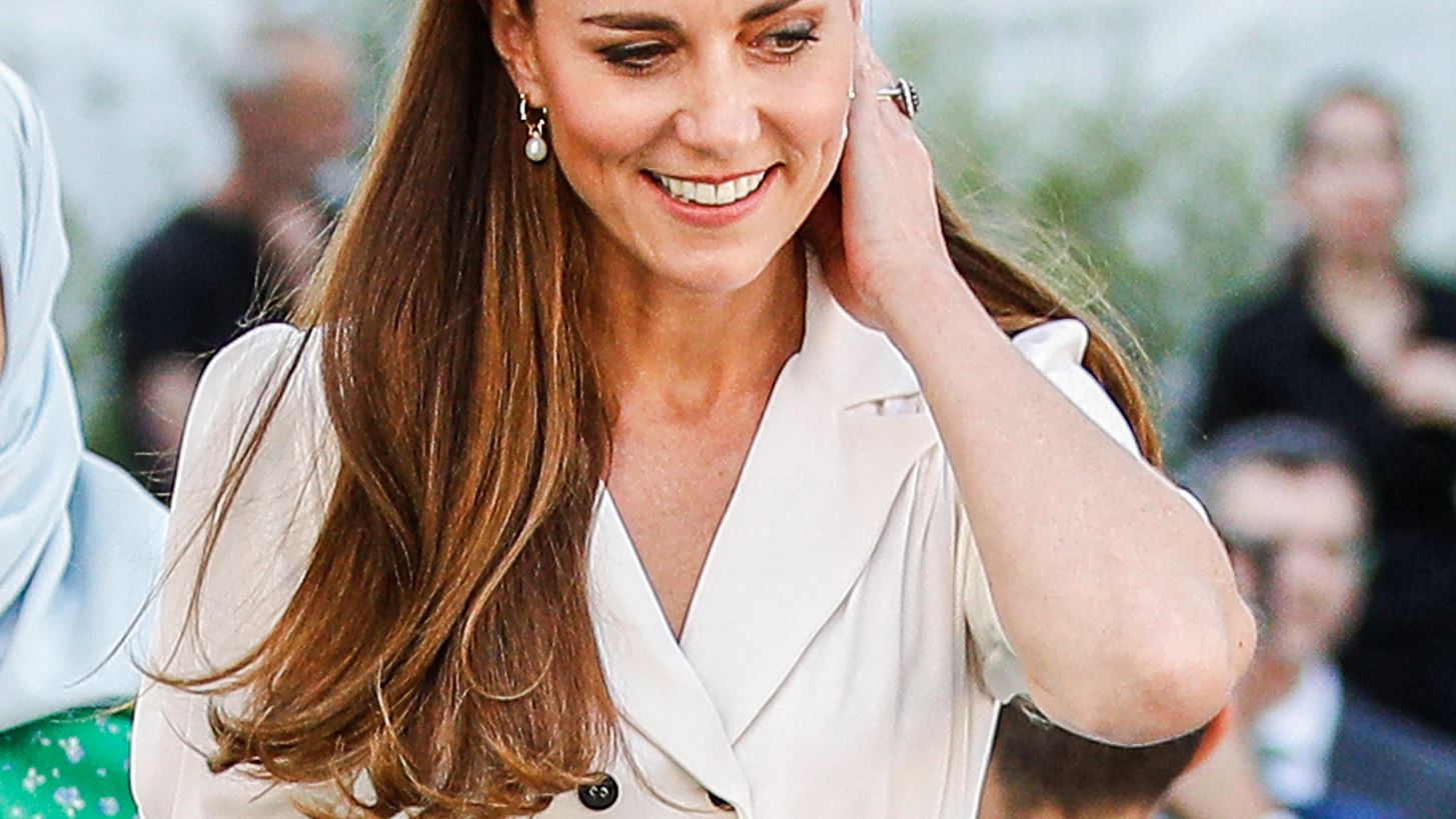 Wimbledon | H Kate Middleton &#x3B2;&#x3C1;&#x3AC;&#x3B2;&#x3B5;&#x3C5;&#x3C3;&#x3B5; &#x3C4;&#x3B7;&#x3BD; &#x3BD;&#x3B9;&#x3BA;&#x3AE;&#x3C4;&#x3C1;&#x3B9;&#x3B1;, Elena Rybakina