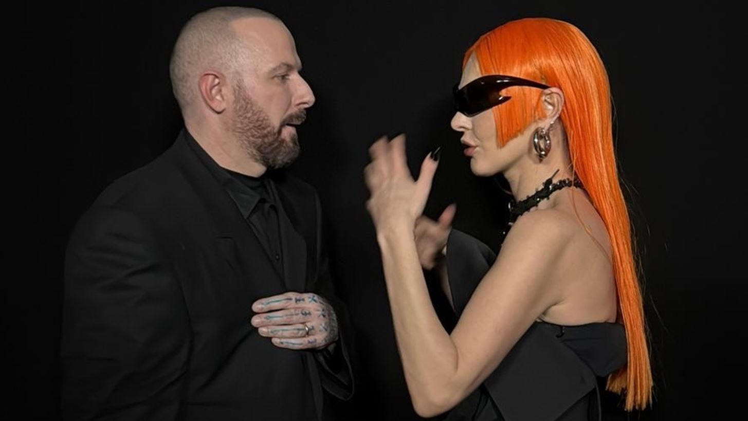 H &#x3A4;&#x3AC;&#x3BC;&#x3C4;&#x3B1; &#x3B5;&#x3BE;&#x3BF;&#x3BC;&#x3BF;&#x3BB;&#x3BF;&#x3B3;&#x3B5;&#x3AF;&#x3C4;&#x3B1;&#x3B9; &#x3C3;&#x3C4;&#x3B7; Madame Figaro &#x3CC;&#x3C3;&#x3B1; &#x3B5;&#x3AF;&#x3C0;&#x3B5; &#x3BC;&#x3B5; &#x3C4;&#x3BF;&#x3BD; Demna &#x3C3;&#x3C4;&#x3BF; &#x3A0;&#x3B1;&#x3C1;&#x3AF;&#x3C3;&#x3B9;, &#x3B1;&#x3BB;&#x3BB;&#x3AC; &#x3BA;&#x3B1;&#x3B9; &#x3C4;&#x3B1; &#x3B5;&#x3C0;&#x3CC;&#x3BC;&#x3B5;&#x3BD;&#x3B1; &#x3B2;&#x3AE;&#x3BC;&#x3B1;&#x3C4;&#x3AC; &#x3C4;&#x3B7;&#x3C2;