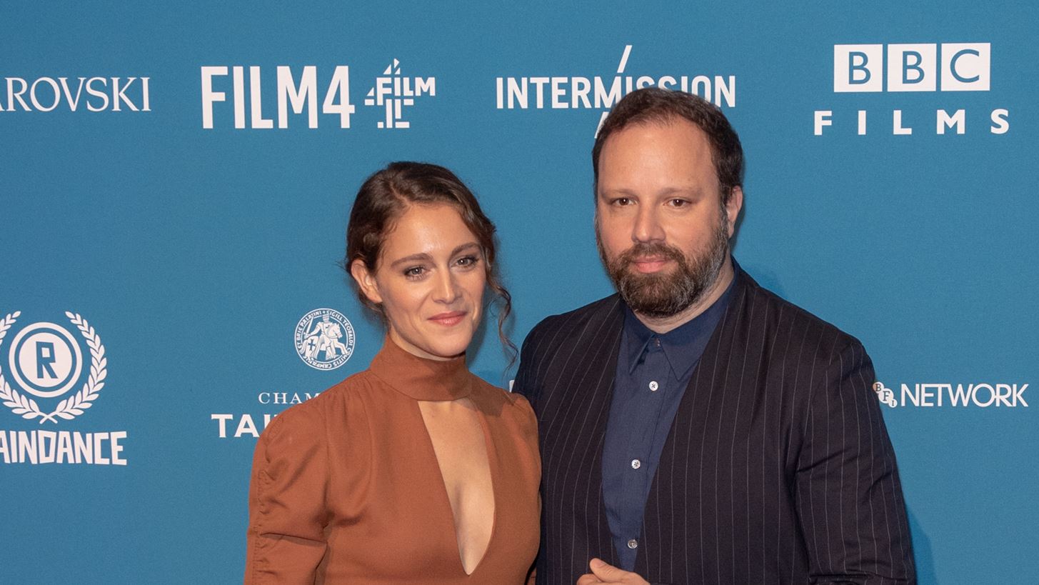 &#x3A4;&#x3BF; &quot;The Favourite&quot; &#x3B1;&#x3BD;&#x3B1;&#x3B4;&#x3B5;&#x3AF;&#x3C7;&#x3B8;&#x3B7;&#x3BA;&#x3B5; &#x3BC;&#x3B5;&#x3B3;&#x3AC;&#x3BB;&#x3BF;&#x3C2; &#x3BD;&#x3B9;&#x3BA;&#x3B7;&#x3C4;&#x3AE;&#x3C2; &#x3C4;&#x3C9;&#x3BD; British Independent Film Awards 2018