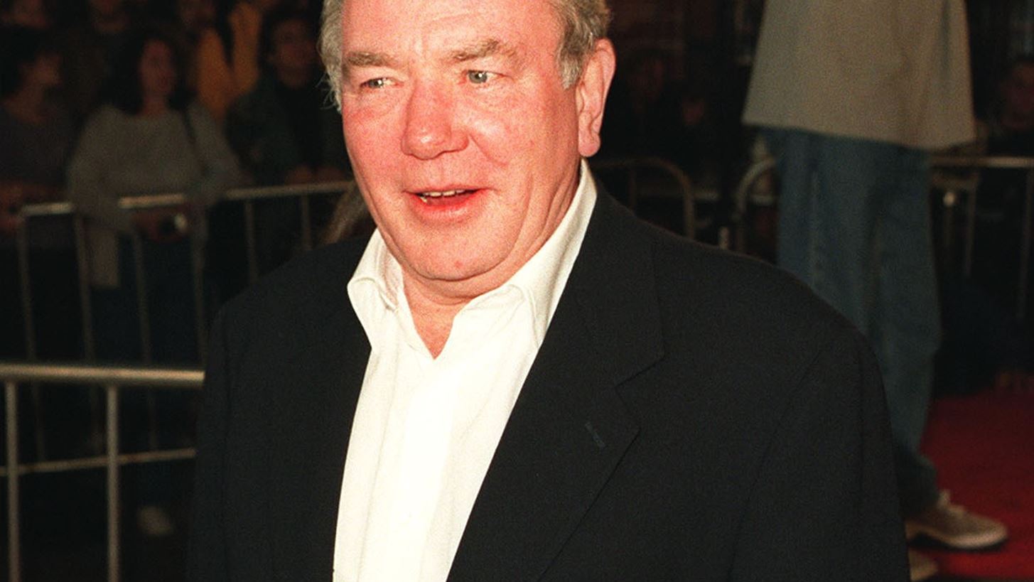 &#x3A0;&#x3AD;&#x3B8;&#x3B1;&#x3BD;&#x3B5; &#x3BF; &#x3B7;&#x3B8;&#x3BF;&#x3C0;&#x3BF;&#x3B9;&#x3CC;&#x3C2; Albert Finney
