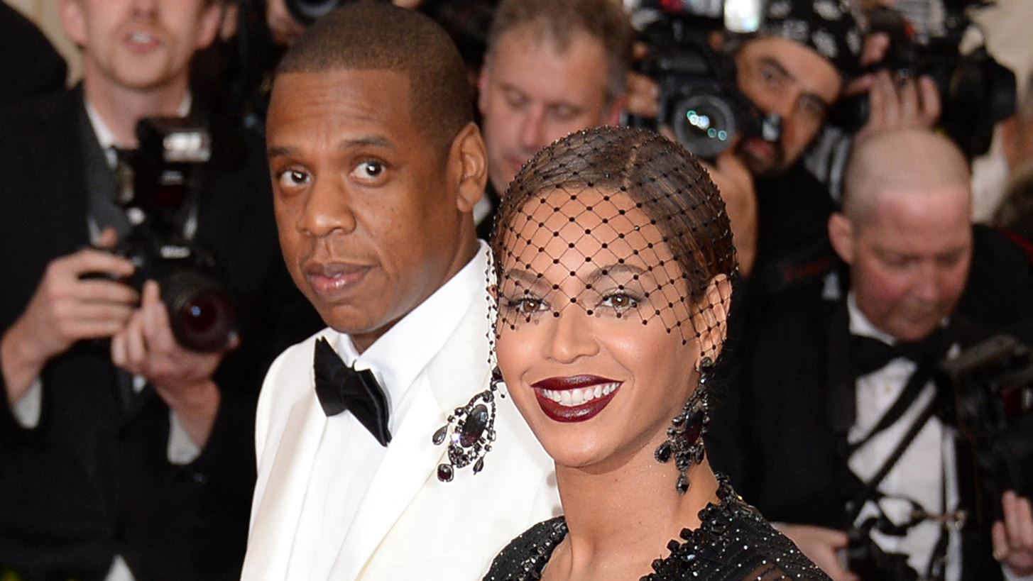 Beyonc&#xE9; | &#x3A3;&#x3C0;&#x3AC;&#x3BD;&#x3B9;&#x3B5;&#x3C2; &#x3C6;&#x3C9;&#x3C4;&#x3BF;&#x3B3;&#x3C1;&#x3B1;&#x3C6;&#x3AF;&#x3B5;&#x3C2; &#x3B1;&#x3C0;&#x3CC; &#x3C4;&#x3BF; &quot;hot date&quot; &#x3BC;&#x3B5; &#x3C4;&#x3BF;&#x3BD; &#x3C3;&#x3CD;&#x3B6;&#x3C5;&#x3B3;&#x3CC; &#x3C4;&#x3B7;&#x3C2;, Jay-Z