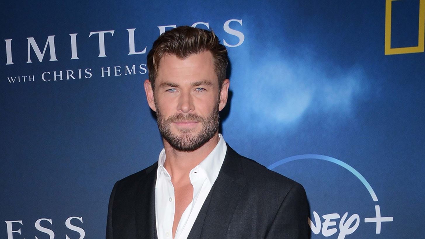 &#x391;&#x3C0;&#x3BF;&#x3C3;&#x3CD;&#x3C1;&#x3B5;&#x3C4;&#x3B1;&#x3B9; &#x3BF; Chris Hemsworth &#x3B1;&#x3C0;&#x3CC; &#x3C4;&#x3B7;&#x3BD; &#x3C5;&#x3C0;&#x3BF;&#x3BA;&#x3C1;&#x3B9;&#x3C4;&#x3B9;&#x3BA;&#x3AE;;
