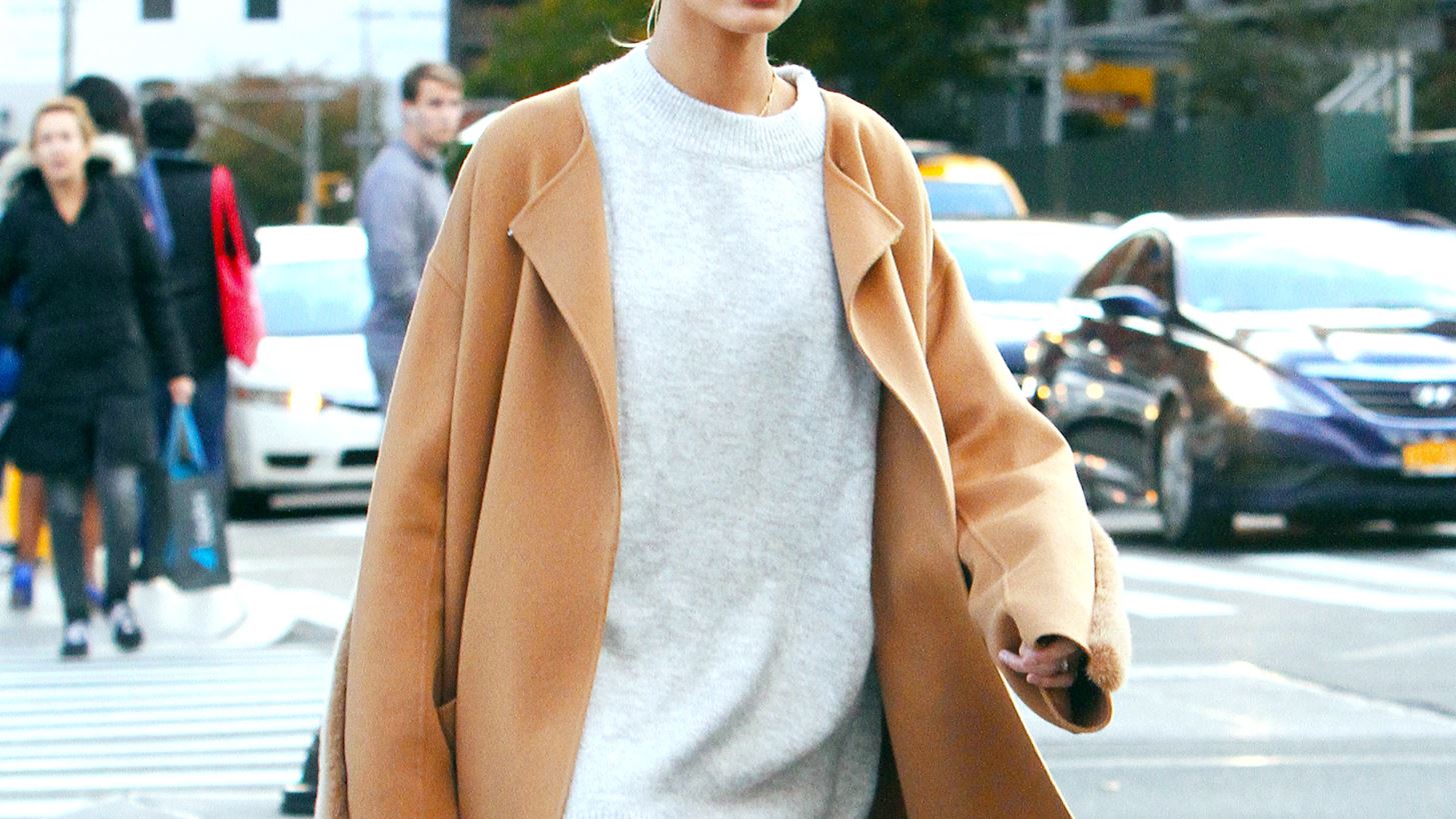 &#x3A4;&#x3BF; &#x3BC;&#x3BF;&#x3BD;&#x3B1;&#x3B4;&#x3B9;&#x3BA;&#x3CC; &#x3C3;&#x3C4;&#x3C5;&#x3BB; &#x3C4;&#x3B7;&#x3C2; Hailey Baldwin &#x3B2;&#x3B1;&#x3C3;&#x3AF;&#x3B6;&#x3B5;&#x3C4;&#x3B1;&#x3B9; &#x3C3;&#x3B5; &#x3AD;&#x3BD;&#x3B1; &#x3BA;&#x3BF;&#x3BC;&#x3BC;&#x3AC;&#x3C4;&#x3B9;