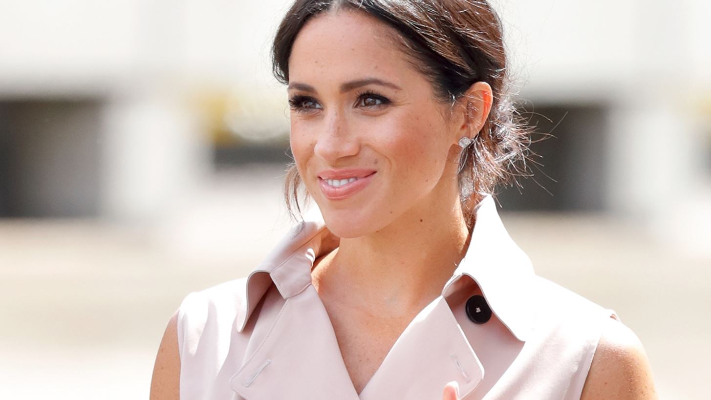 Meghan Markle | &#x3A4;&#x3B1; 3 &#x3C0;&#x3BF;&#x3BB;&#x3C5;&#x3C4;&#x3B5;&#x3BB;&#x3AE; &#x3B1;&#x3C1;&#x3CE;&#x3BC;&#x3B1;&#x3C4;&#x3B1; &#x3C3;&#x3C4;&#x3B1; &#x3BF;&#x3C0;&#x3BF;&#x3AF;&#x3B1; &#x3BF;&#x3C1;&#x3BA;&#x3AF;&#x3B6;&#x3B5;&#x3C4;&#x3B1;&#x3B9;
