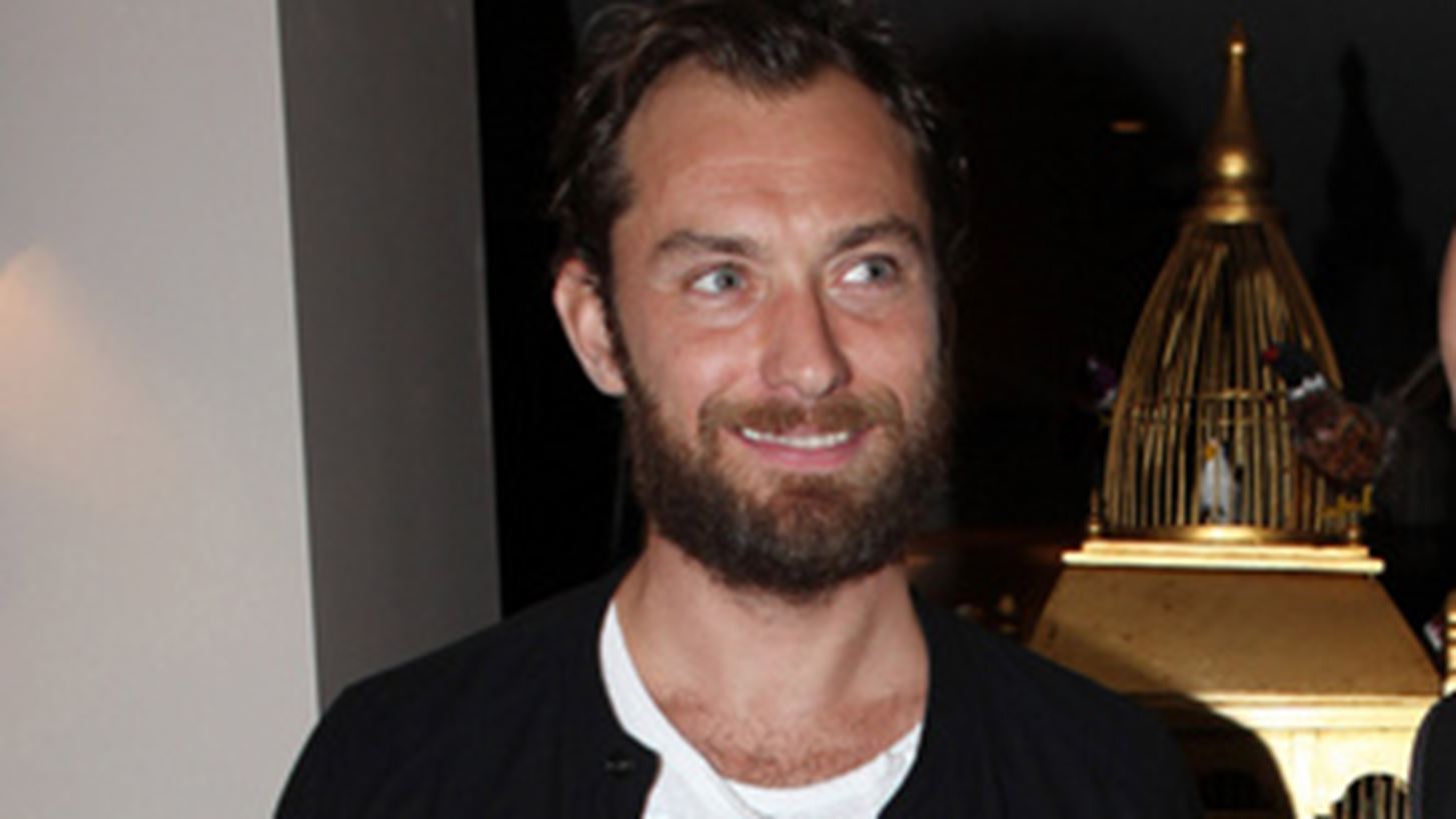 Jude Law | &#x391;&#x3C0;&#x3AD;&#x3BA;&#x3C4;&#x3B7;&#x3C3;&#x3B5; &#x3C4;&#x3BF; 6&#x3BF; &#x3C0;&#x3B1;&#x3B9;&#x3B4;&#x3AF; &#x3C4;&#x3BF;&#x3C5;