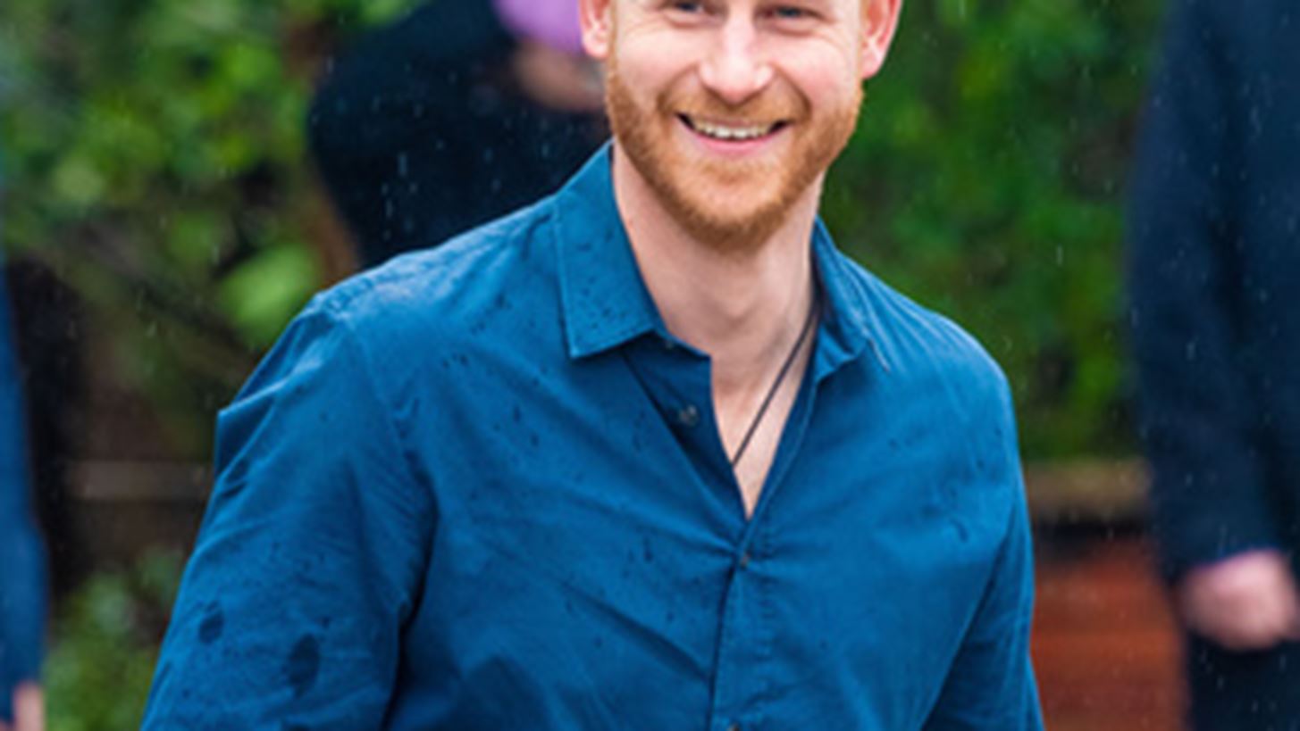 &#x39F; &#x3C0;&#x3C1;&#x3AF;&#x3B3;&#x3BA;&#x3B9;&#x3C0;&#x3B1;&#x3C2; Harry &#x3BB;&#x3AD;&#x3B5;&#x3B9; &#x3CC;&#x3C4;&#x3B9; &#x3B7; &#x3C0;&#x3B1;&#x3C1;&#x3B1;&#x3C0;&#x3BB;&#x3B7;&#x3C1;&#x3BF;&#x3C6;&#x3CC;&#x3C1;&#x3B7;&#x3C3;&#x3B7; &#x3C3;&#x3C4;&#x3B1; social media &#x3B5;&#x3AF;&#x3BD;&#x3B1;&#x3B9; &#x3C3;&#x3BF;&#x3B2;&#x3B1;&#x3C1;&#x3AE; &#x3B1;&#x3C0;&#x3B5;&#x3B9;&#x3BB;&#x3AE; &#x3B3;&#x3B9;&#x3B1; &#x3C4;&#x3B7; &#x3B4;&#x3B7;&#x3BC;&#x3BF;&#x3BA;&#x3C1;&#x3B1;&#x3C4;&#x3AF;&#x3B1;