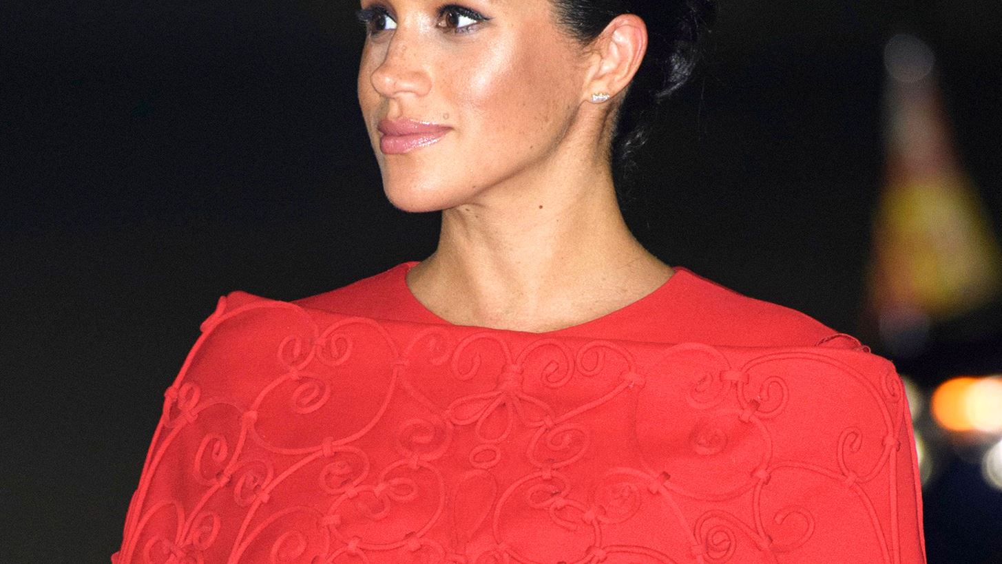 Meghan Markle: &#x3A4;&#x3BF; &#x3BD;&#x3AD;&#x3BF; &#x3C4;&#x3B7;&#x3C2; &#x3B2;&#x3B1;&#x3C3;&#x3B9;&#x3BB;&#x3B9;&#x3BA;&#x3CC; &#x3BA;&#x3B1;&#x3B8;&#x3AE;&#x3BA;&#x3BF;&#x3BD; &#x3BC;&#x3B5; &#x3B1;&#x3C6;&#x3BF;&#x3C1;&#x3BC;&#x3AE; &#x3C4;&#x3B7;&#x3BD; &#x3A0;&#x3B1;&#x3B3;&#x3BA;&#x3CC;&#x3C3;&#x3BC;&#x3B9;&#x3B1; &#x397;&#x3BC;&#x3AD;&#x3C1;&#x3B1; &#x3C4;&#x3B7;&#x3C2; &#x393;&#x3C5;&#x3BD;&#x3B1;&#x3AF;&#x3BA;&#x3B1;&#x3C2;