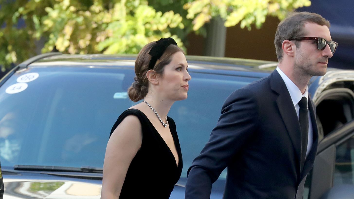 &#x397; Dasha Zhukova &#x3BA;&#x3B1;&#x3B9; &#x3BF; &#x3A3;&#x3C4;&#x3B1;&#x3CD;&#x3C1;&#x3BF;&#x3C2; &#x39D;&#x3B9;&#x3AC;&#x3C1;&#x3C7;&#x3BF;&#x3C2; &#x3C0;&#x3BF;&#x3B6;&#x3AC;&#x3C1;&#x3BF;&#x3C5;&#x3BD; &#x3BC;&#x3B1;&#x3B6;&#x3AF; &#x3C3;&#x3C4;&#x3B7;&#x3BD; &#x3C0;&#x3C1;&#x3CE;&#x3C4;&#x3B7; &#x3C6;&#x3C9;&#x3C4;&#x3BF;&#x3B3;&#x3C1;&#x3B1;&#x3C6;&#x3AF;&#x3B1; &#x3C4;&#x3BF;&#x3C5;&#x3C2; &#x3B3;&#x3B9;&#x3B1; &#x3C4;&#x3BF; 2022