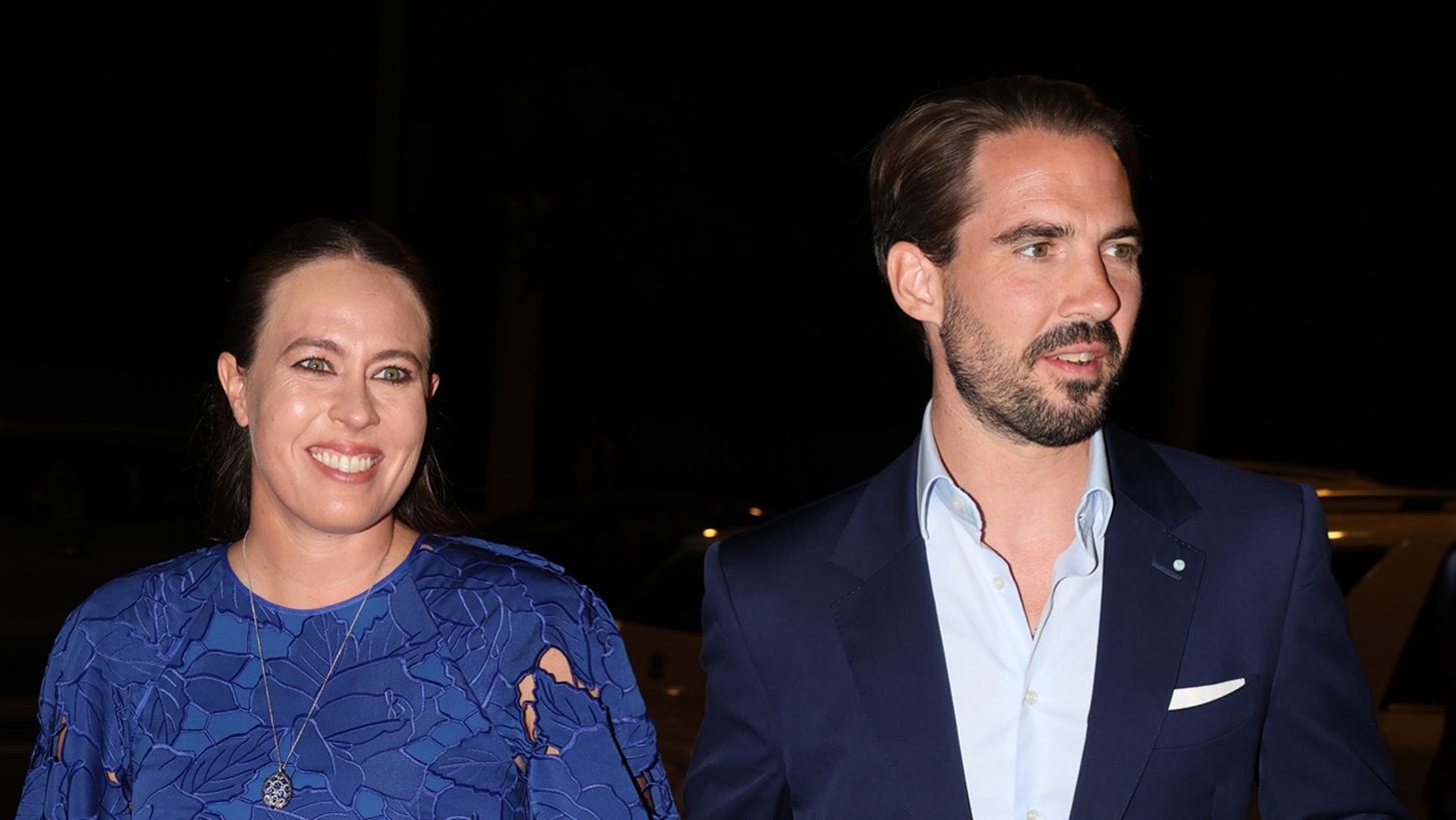 &#x397; Nina Flohr &#x3C3;&#x3B2;&#x3AE;&#x3BD;&#x3B5;&#x3B9; &#x3C4;&#x3B7;&#x3BD; &#x3B5;&#x3BD;&#x3C4;&#x3C5;&#x3C0;&#x3C9;&#x3C3;&#x3B9;&#x3B1;&#x3BA;&#x3AE; &#x3C4;&#x3BF;&#x3CD;&#x3C1;&#x3C4;&#x3B1; &#x3B3;&#x3B5;&#x3BD;&#x3B5;&#x3B8;&#x3BB;&#x3AF;&#x3C9;&#x3BD; &#x3C4;&#x3B7;&#x3C2; | &#x3A6;&#x3C9;&#x3C4;&#x3BF;&#x3B3;&#x3C1;&#x3B1;&#x3C6;&#x3AF;&#x3B5;&#x3C2; &#x3B1;&#x3C0;&#x3CC; &#x3C4;&#x3BF; &#x3B3;&#x3B5;&#x3BD;&#x3AD;&#x3B8;&#x3BB;&#x3B9;&#x3BF; &#x3B4;&#x3B5;&#x3AF;&#x3C0;&#x3BD;&#x3BF;