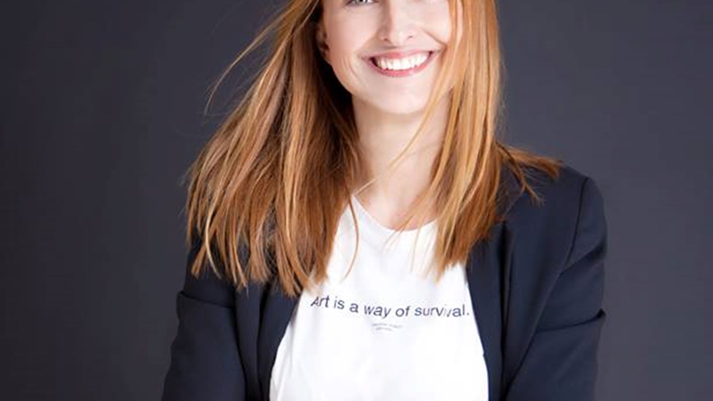 &#x397; &#x3A3;&#x3C4;&#x3AD;&#x3BB;&#x3BB;&#x3B1; &#x3A1;&#x3AC;&#x3C0;&#x3C4;&#x3B7; &#x3BC;&#x3B9;&#x3BB;&#x3AC;&#x3B5;&#x3B9; &#x3C3;&#x3C4;&#x3B7; &#x3B3;&#x3B1;&#x3BB;&#x3BB;&#x3B9;&#x3BA;&#x3AE; Madame Figaro &#x3B3;&#x3B9;&#x3B1; &#x3C4;&#x3B7; &#x3B4;&#x3B9;&#x3BA;&#x3AE; &#x3C4;&#x3B7;&#x3C2; &#x3BA;&#x3B1;&#x3BB;&#x3BF;&#x3BA;&#x3B1;&#x3B9;&#x3C1;&#x3B9;&#x3BD;&#x3AE; &#x391;&#x3B8;&#x3AE;&#x3BD;&#x3B1;