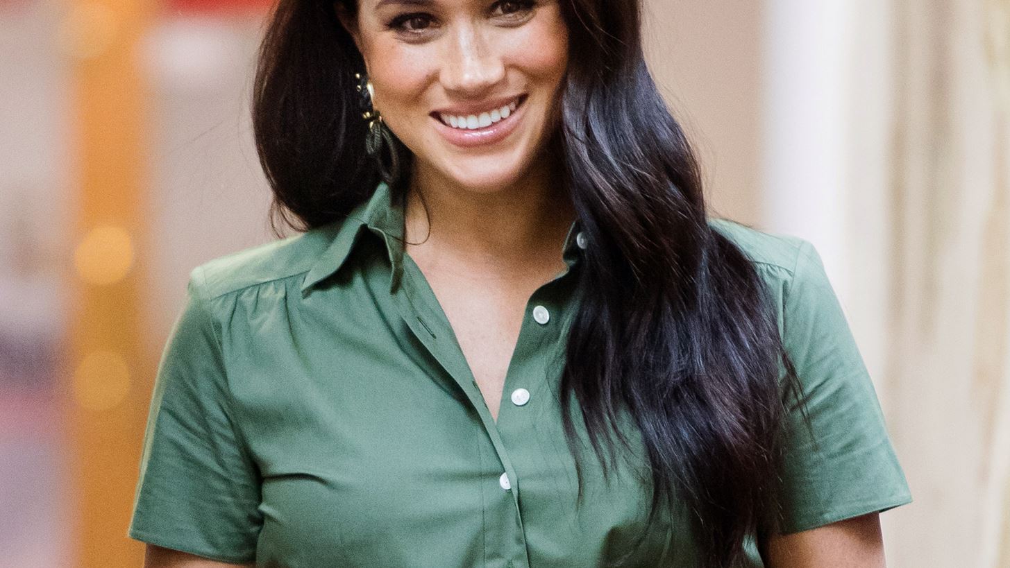 &#x397; selfie &#x3C4;&#x3B7;&#x3C2; Meghan Markle &#x3C0;&#x3BF;&#x3C5; &#x3AD;&#x3C3;&#x3C0;&#x3B1;&#x3C3;&#x3B5; &#x3C4;&#x3BF; &#x3B2;&#x3B1;&#x3C3;&#x3B9;&#x3BB;&#x3B9;&#x3BA;&#x3CC; &#x3C0;&#x3C1;&#x3C9;&#x3C4;&#x3CC;&#x3BA;&#x3BF;&#x3BB;&#x3BB;&#x3BF;