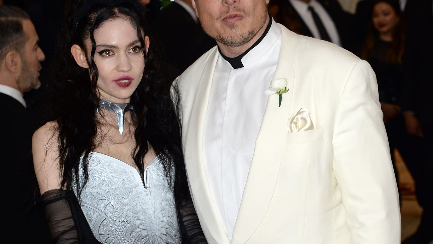 O Elon Musk &#x3BA;&#x3B1;&#x3B9; &#x3B7; Grimes &#x3AC;&#x3BB;&#x3BB;&#x3B1;&#x3BE;&#x3B1;&#x3BD; &#x3C4;&#x3BF; &#x3CC;&#x3BD;&#x3BF;&#x3BC;&#x3B1; &#x3C4;&#x3BF;&#x3C5; &#x3C0;&#x3B1;&#x3B9;&#x3B4;&#x3B9;&#x3BF;&#x3CD; &#x3C4;&#x3BF;&#x3C5;&#x3C2;