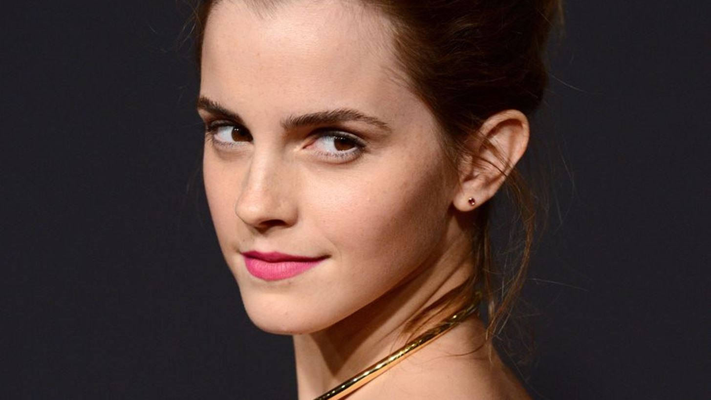 The Circle: H &#x3BD;&#x3AD;&#x3B1; &#x3C4;&#x3B1;&#x3B9;&#x3BD;&#x3AF;&#x3B1; &#x3C4;&#x3B7;&#x3C2; Emma Watson &#x3C0;&#x3B5;&#x3C1;&#x3B9;&#x3B3;&#x3C1;&#x3AC;&#x3C6;&#x3B5;&#x3B9; &#x3BC;&#x3B9;&#x3B1; &#x3C3;&#x3CD;&#x3B3;&#x3C7;&#x3C1;&#x3BF;&#x3BD;&#x3B7; &#x3B4;&#x3C5;&#x3C3;&#x3C4;&#x3BF;&#x3C0;&#x3AF;&#x3B1;
