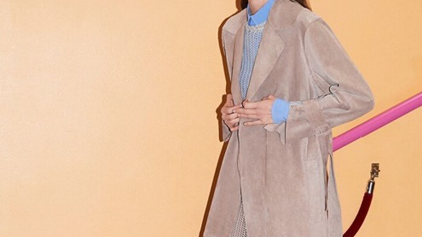 H Victoria Beckham &#x3C0;&#x3B1;&#x3C1;&#x3BF;&#x3C5;&#x3C3;&#x3AF;&#x3B1;&#x3C3;&#x3B5; &#x3C4;&#x3B7; Resort &#x3C3;&#x3C5;&#x3BB;&#x3BB;&#x3BF;&#x3B3;&#x3AE; &#x3C4;&#x3B7;&#x3C2; &#x3B3;&#x3B9;&#x3B1; &#x3C4;&#x3BF; 2018