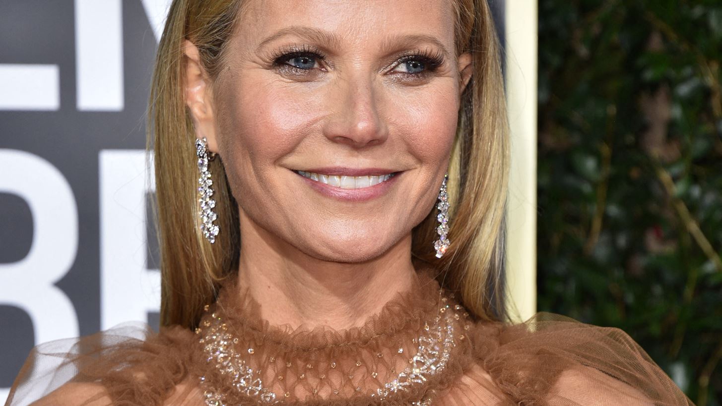 &#x397; Gwyneth Paltrow &#x3C3;&#x3C7;&#x3BF;&#x3BB;&#x3B9;&#x3AC;&#x3B6;&#x3B5;&#x3B9; &#x3C4;&#x3BF; &#x3CC;&#x3BD;&#x3BF;&#x3BC;&#x3B1; &#x3C4;&#x3BF;&#x3C5; &#x3B3;&#x3B9;&#x3BF;&#x3C5; &#x3C4;&#x3BF;&#x3C5; Elon Musk