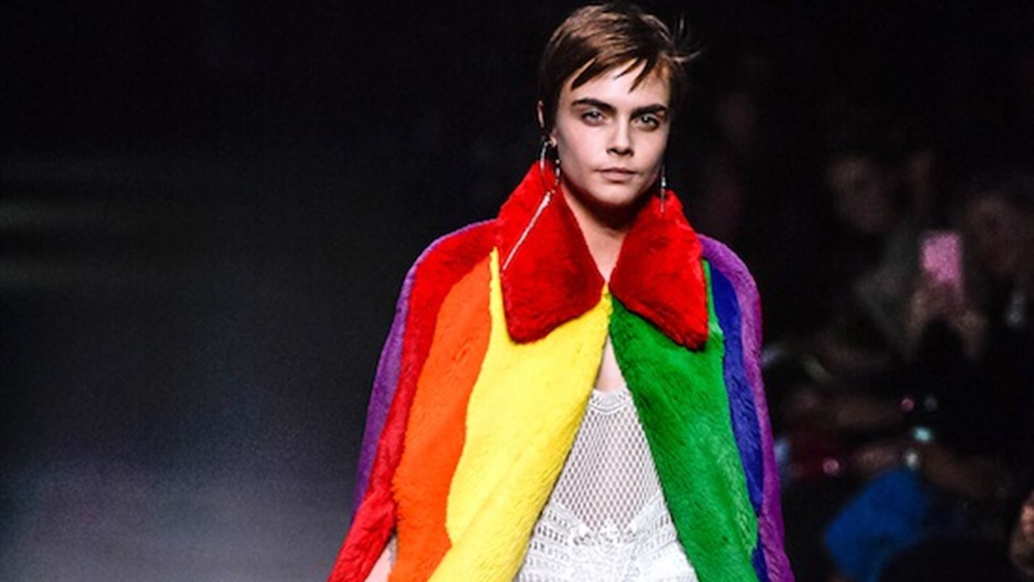 &#x393;&#x3B9;&#x3B1;&#x3C4;&#x3AF; &#x3BF; &#x3BF;&#x3AF;&#x3BA;&#x3BF;&#x3C2; Burberry &#x3B4;&#x3B5;&#x3BD; &#x3B5;&#x3AF;&#x3BD;&#x3B1;&#x3B9; &#x3BF; &#x3BC;&#x3BF;&#x3BD;&#x3B1;&#x3B4;&#x3B9;&#x3BA;&#x3CC;&#x3C2; &#x3C5;&#x3C0;&#x3B1;&#x3AF;&#x3C4;&#x3B9;&#x3BF;&#x3C2;: &#x397; &#x3BA;&#x3B1;&#x3C4;&#x3B1;&#x3C3;&#x3C4;&#x3C1;&#x3BF;&#x3C6;&#x3AE; &#x3C4;&#x3C9;&#x3BD; &#x3C1;&#x3BF;&#x3CD;&#x3C7;&#x3C9;&#x3BD; &#x3B5;&#x3AF;&#x3BD;&#x3B1;&#x3B9; &#x3AD;&#x3BD;&#x3B1; &#x3BA;&#x3BF;&#x3B9;&#x3BD;&#x3CC; &#x3BC;&#x3C5;&#x3C3;&#x3C4;&#x3B9;&#x3BA;&#x3CC;