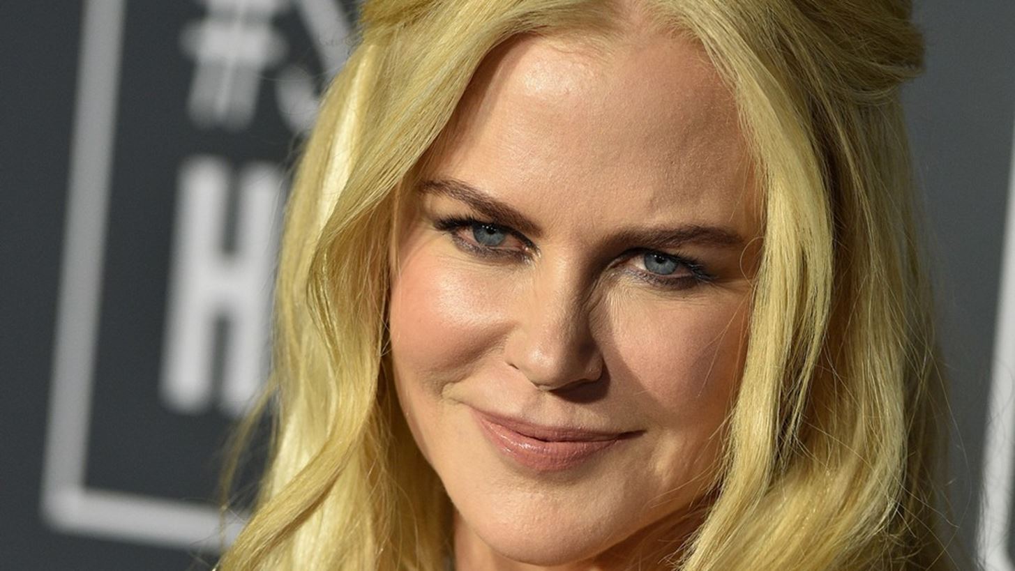 &#x397; Nicole Kidman &#x3BC;&#x3B1;&#x3C2; &#x3BE;&#x3AC;&#x3C6;&#x3BD;&#x3B9;&#x3B1;&#x3C3;&#x3B5; &#x3BC;&#x3B5; &#x3C4;&#x3BF; &#x3BD;&#x3AD;&#x3BF; pixie &#x3BA;&#x3BF;&#x3CD;&#x3C1;&#x3B5;&#x3BC;&#x3AC; &#x3C4;&#x3B7;&#x3C2; (&#x3B5;&#x3AF;&#x3BD;&#x3B1;&#x3B9; &#x3CC;&#x3BD;&#x3C4;&#x3C9;&#x3C2; &#x3C0;&#x3BF;&#x3BB;&#x3CD; &#x3BA;&#x3BF;&#x3BD;&#x3C4;&#x3AC;)