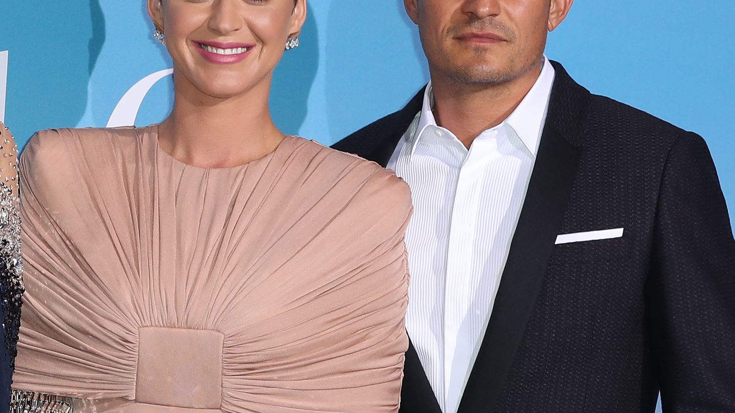 Katy Perry-Orlando Bloom: &#x388;&#x3BA;&#x3B1;&#x3BD;&#x3B1;&#x3BD; &#x3C4;&#x3B7;&#x3BD; &#x3C0;&#x3C1;&#x3CE;&#x3C4;&#x3B7; &#x3C4;&#x3BF;&#x3C5;&#x3C2; &#x3BA;&#x3BF;&#x3B9;&#x3BD;&#x3AE; &#x3B5;&#x3BC;&#x3C6;&#x3AC;&#x3BD;&#x3B9;&#x3C3;&#x3B7; &#x3C3;&#x3B5; red carpet