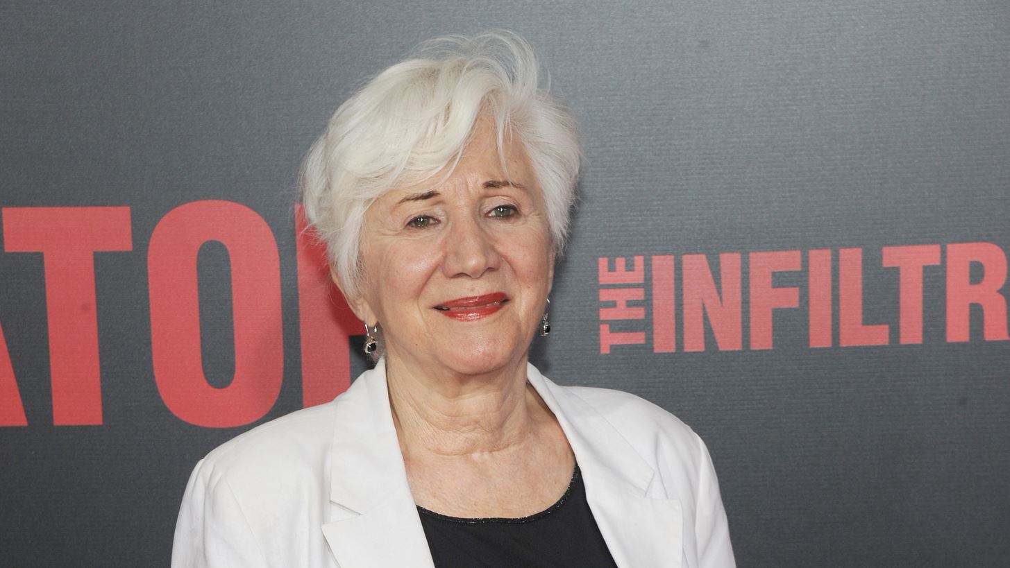 &#x388;&#x3C6;&#x3C5;&#x3B3;&#x3B5; &#x3B1;&#x3C0;&#x3CC; &#x3C4;&#x3B7; &#x3B6;&#x3C9;&#x3AE; &#x3B7; Olympia Dukakis