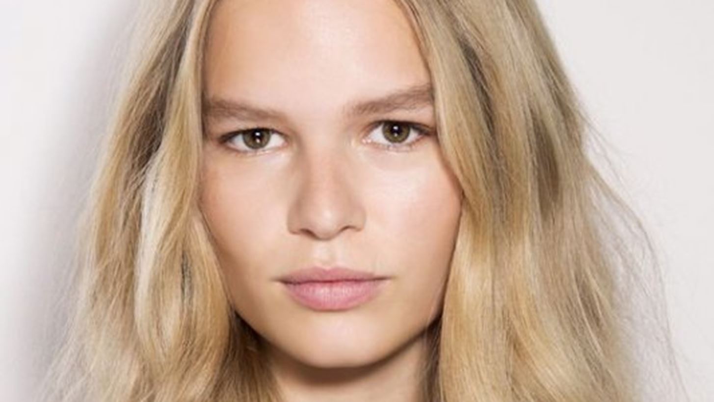 6 τροφές που τρώει ένα supermodel για αψεγάδιαστη επιδερμίδα