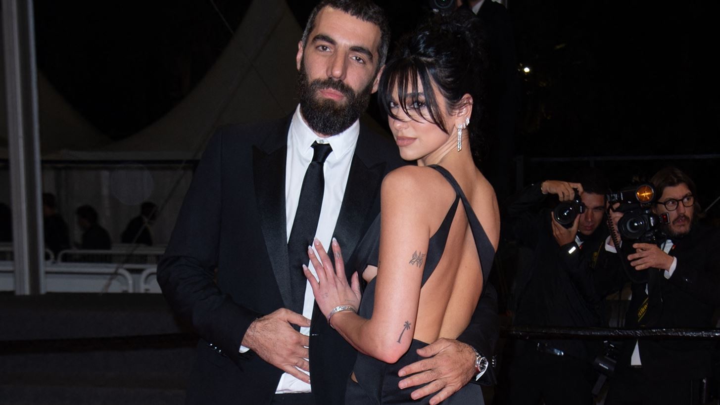 Dua Lipa &amp; Romain Gavras | &#x39E;&#x3B1;&#x3C6;&#x3BD;&#x3B9;&#x3BA;&#x3CC;&#x3C2; &#x3C7;&#x3C9;&#x3C1;&#x3B9;&#x3C3;&#x3BC;&#x3CC;&#x3C2; &#x3B3;&#x3B9;&#x3B1; &#x3C4;&#x3BF; &#x3B5;&#x3C1;&#x3C9;&#x3C4;&#x3B5;&#x3C5;&#x3BC;&#x3AD;&#x3BD;&#x3BF; &#x3B6;&#x3B5;&#x3C5;&#x3B3;&#x3AC;&#x3C1;&#x3B9;
