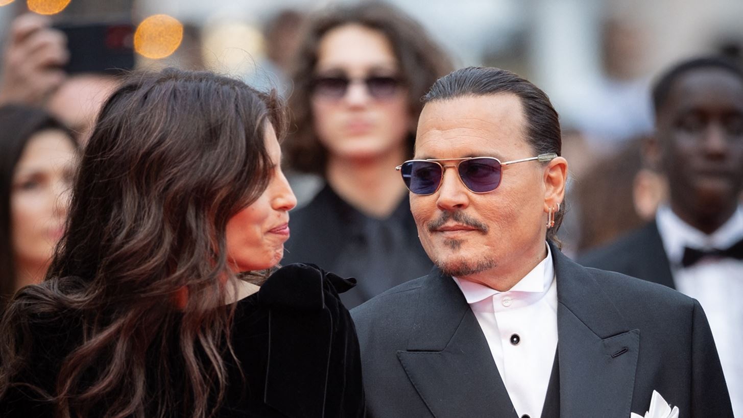 &#x39F; Johnny Depp &#x3C3;&#x3C4;&#x3B9;&#x3C2; &#x39A;&#x3AC;&#x3BD;&#x3BD;&#x3B5;&#x3C2;: &quot;&#x394;&#x3B5;&#x3BD; &#x3AD;&#x3C7;&#x3C9; &#x3B1;&#x3BD;&#x3AC;&#x3B3;&#x3BA;&#x3B7; &#x3C4;&#x3BF; Hollywood&quot;
