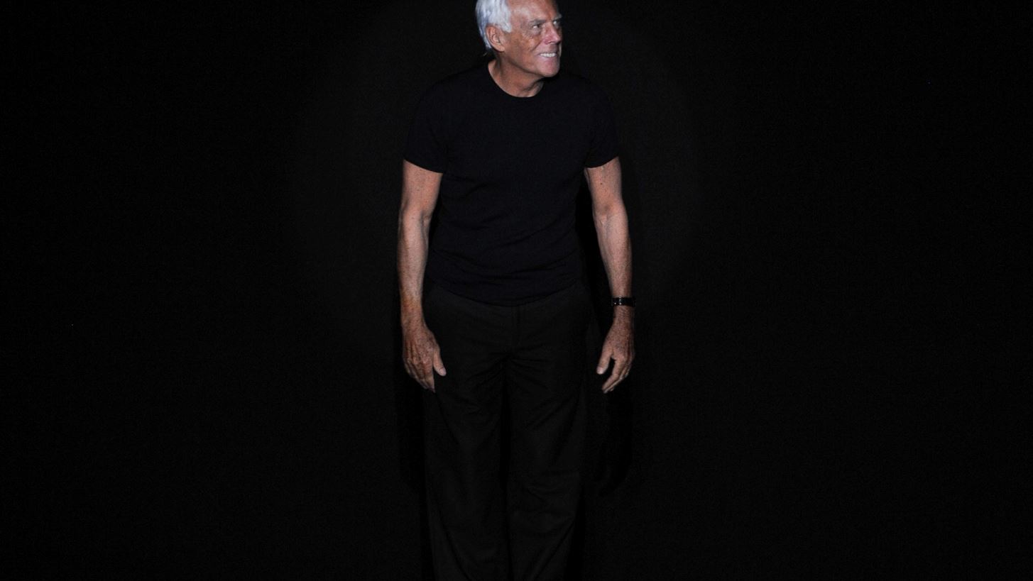 &#x39F; &#x3BF;&#x3AF;&#x3BA;&#x3BF;&#x3C2; Armani &#x3BA;&#x3B1;&#x3C4;&#x3B1;&#x3C3;&#x3BA;&#x3B5;&#x3CD;&#x3B1;&#x3C3;&#x3B5; &#x3C3;&#x3C4;&#x3BF;&#x3BB;&#x3AD;&#x3C2; &#x3B3;&#x3B9;&#x3B1; &#x3C4;&#x3BF; &#x3B9;&#x3B1;&#x3C4;&#x3C1;&#x3B9;&#x3BA;&#x3CC; &#x3C0;&#x3C1;&#x3BF;&#x3C3;&#x3C9;&#x3C0;&#x3B9;&#x3BA;&#x3CC; &#x3C4;&#x3B7;&#x3C2; &#x399;&#x3C4;&#x3B1;&#x3BB;&#x3AF;&#x3B1;&#x3C2;