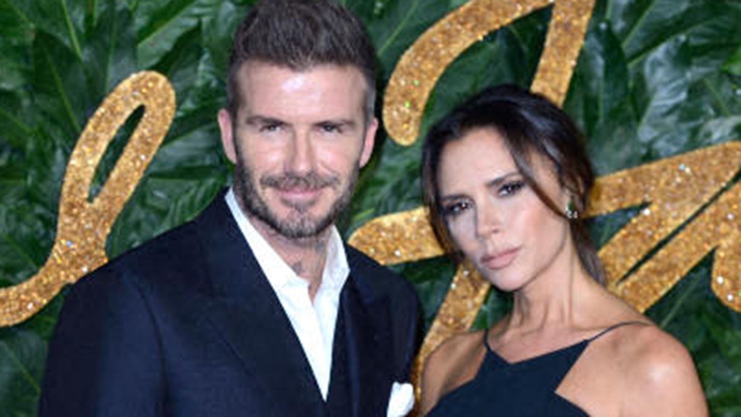&#x39F; David Beckham &quot;&#x3C0;&#x3B5;&#x3B9;&#x3C1;&#x3AC;&#x3B6;&#x3B5;&#x3B9;&quot; &#x3C4;&#x3B7; Victoria Beckham &#x3C3;&#x3C4;&#x3BF; &#x3BD;&#x3AD;&#x3BF; &#x3C4;&#x3BF;&#x3C5; &#x3B2;&#x3AF;&#x3BD;&#x3C4;&#x3B5;&#x3BF; &#x3B1;&#x3C0;&#x3CC; &#x3C4;&#x3B9;&#x3C2; &#x3B4;&#x3B9;&#x3B1;&#x3BA;&#x3BF;&#x3C0;&#x3AD;&#x3C2; &#x3C4;&#x3BF;&#x3C5;&#x3C2;