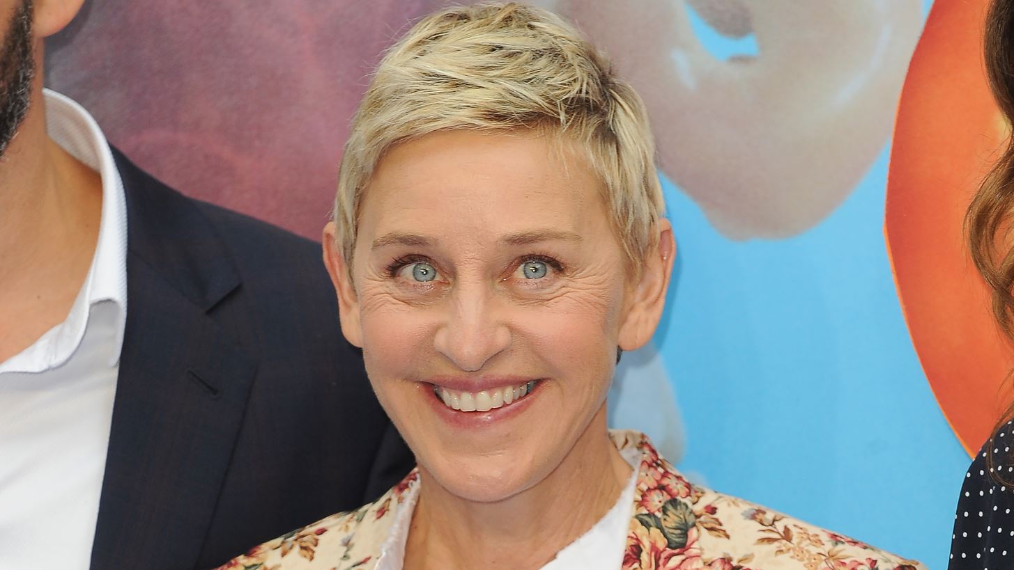 Ellen DeGeneres | 10 &#x3C6;&#x3BF;&#x3C1;&#x3AD;&#x3C2; &#x3C0;&#x3BF;&#x3C5; &#x3AD;&#x3C6;&#x3B5;&#x3C1;&#x3B5; &#x3C3;&#x3B5; &#x3B1;&#x3BC;&#x3B7;&#x3C7;&#x3B1;&#x3BD;&#x3AF;&#x3B1; &#x3C4;&#x3BF;&#x3C5;&#x3C2; &#x3B4;&#x3B9;&#x3AC;&#x3C3;&#x3B7;&#x3BC;&#x3BF;&#x3C5;&#x3C2; &#x3BA;&#x3B1;&#x3BB;&#x3B5;&#x3C3;&#x3BC;&#x3AD;&#x3BD;&#x3BF;&#x3C5;&#x3C2; &#x3C4;&#x3B7;&#x3C2;