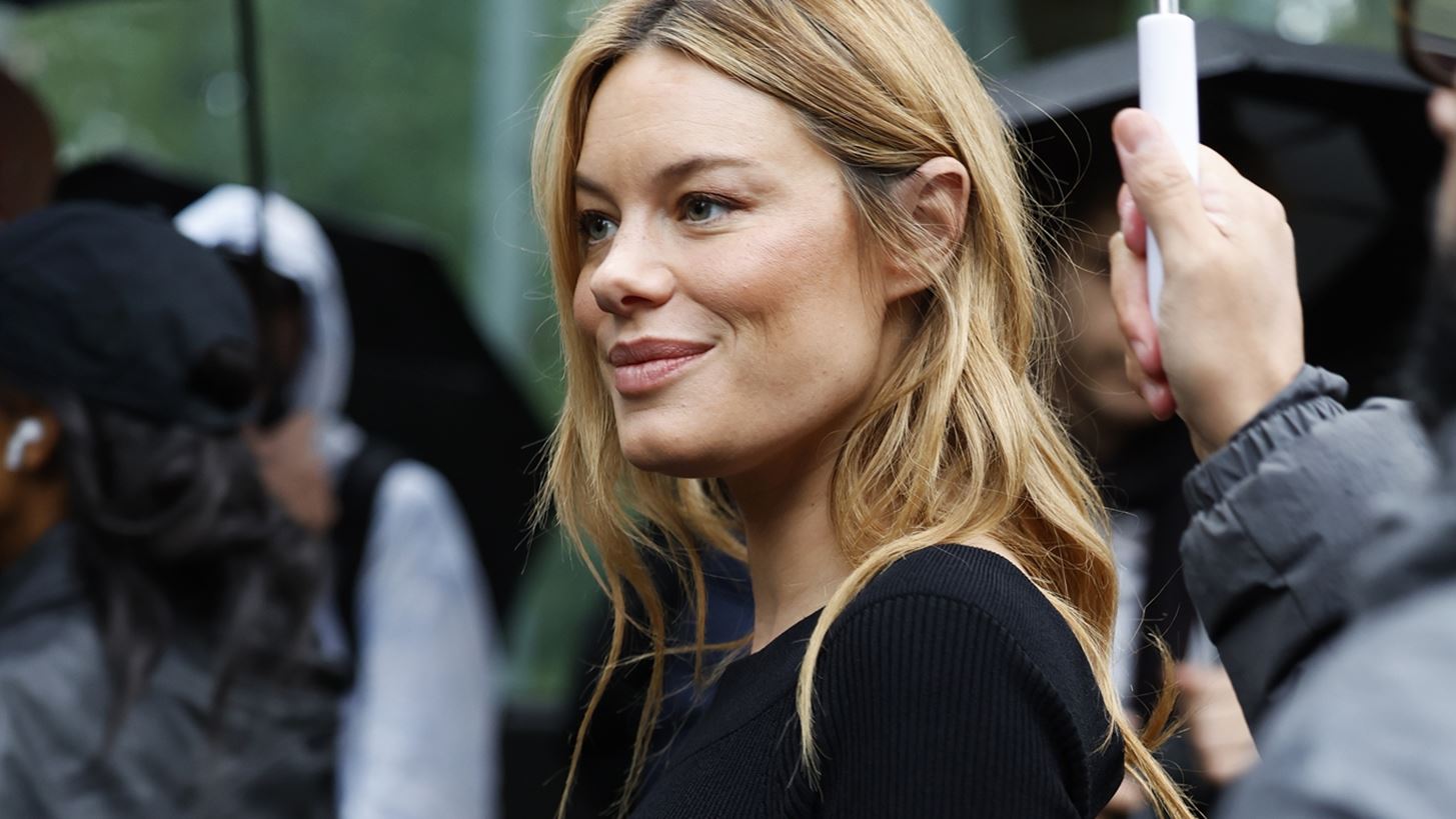 &#x388;&#x3B3;&#x3BA;&#x3C5;&#x3BF;&#x3C2; &#x3B7; Camille Rowe | &#x39F; &#x3A4;&#x3B5;&#x3CC; &#x39D;&#x3B9;&#x3AC;&#x3C1;&#x3C7;&#x3BF;&#x3C2; &#x3B8;&#x3B1; &#x3B3;&#x3AF;&#x3BD;&#x3B5;&#x3B9; &#x3C0;&#x3B1;&#x3C4;&#x3AD;&#x3C1;&#x3B1;&#x3C2; &#x3B3;&#x3B9;&#x3B1; &#x3C0;&#x3C1;&#x3CE;&#x3C4;&#x3B7; &#x3C6;&#x3BF;&#x3C1;&#x3AC;