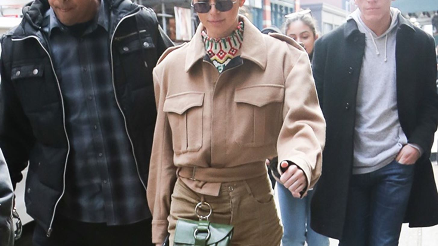 &#x3A0;&#x3BF;&#x3CD; &#x3B5;&#x3BD;&#x3C4;&#x3CC;&#x3C0;&#x3B9;&#x3C3;&#x3B5; &#x3BF; &#x3C6;&#x3C9;&#x3C4;&#x3BF;&#x3B3;&#x3C1;&#x3B1;&#x3C6;&#x3B9;&#x3BA;&#x3CC;&#x3C2; &#x3C6;&#x3B1;&#x3BA;&#x3CC;&#x3C2; &#x3C4;&#x3B7;&#x3BD; Kendall Jenner &#x3BA;&#x3B1;&#x3B9; &#x3C4;&#x3B7;&#x3BD; Alessandra Ambrosio;