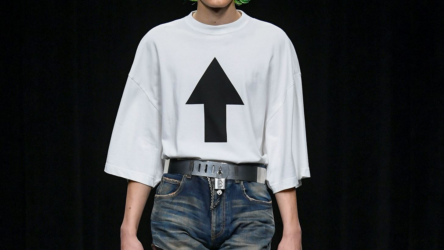 &#x397; &#x3BD;&#x3AD;&#x3B1; &#x3C3;&#x3C5;&#x3BB;&#x3BB;&#x3BF;&#x3B3;&#x3AE; &#x3C4;&#x3BF;&#x3C5; &#x3BF;&#x3AF;&#x3BA;&#x3BF;&#x3C5; Balenciaga &#x3B8;&#x3B1; &#x3C0;&#x3B1;&#x3C1;&#x3BF;&#x3C5;&#x3C3;&#x3B9;&#x3B1;&#x3C3;&#x3C4;&#x3B5;&#x3AF; &#x3C3;&#x3B5; &#x3BC;&#x3BF;&#x3C1;&#x3C6;&#x3AE; video game