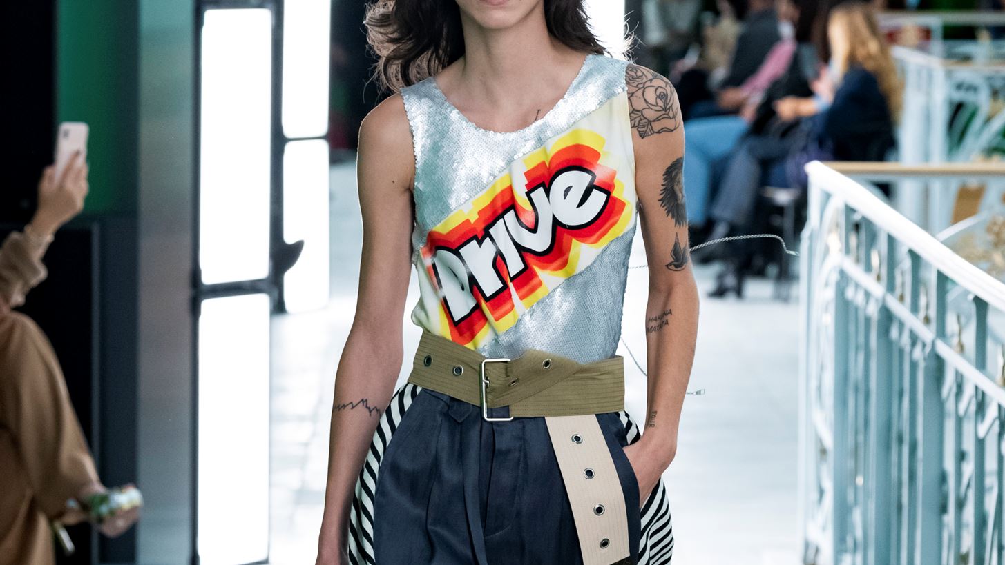 &#x3A4;&#x3B1; 8 fashion trends &#x3C0;&#x3BF;&#x3C5; &#x3B8;&#x3B1; &#x3BC;&#x3B1;&#x3C2; &#x3B1;&#x3C0;&#x3B1;&#x3C3;&#x3C7;&#x3BF;&#x3BB;&#x3AE;&#x3C3;&#x3BF;&#x3C5;&#x3BD; &#x3C4;&#x3BF; 2021