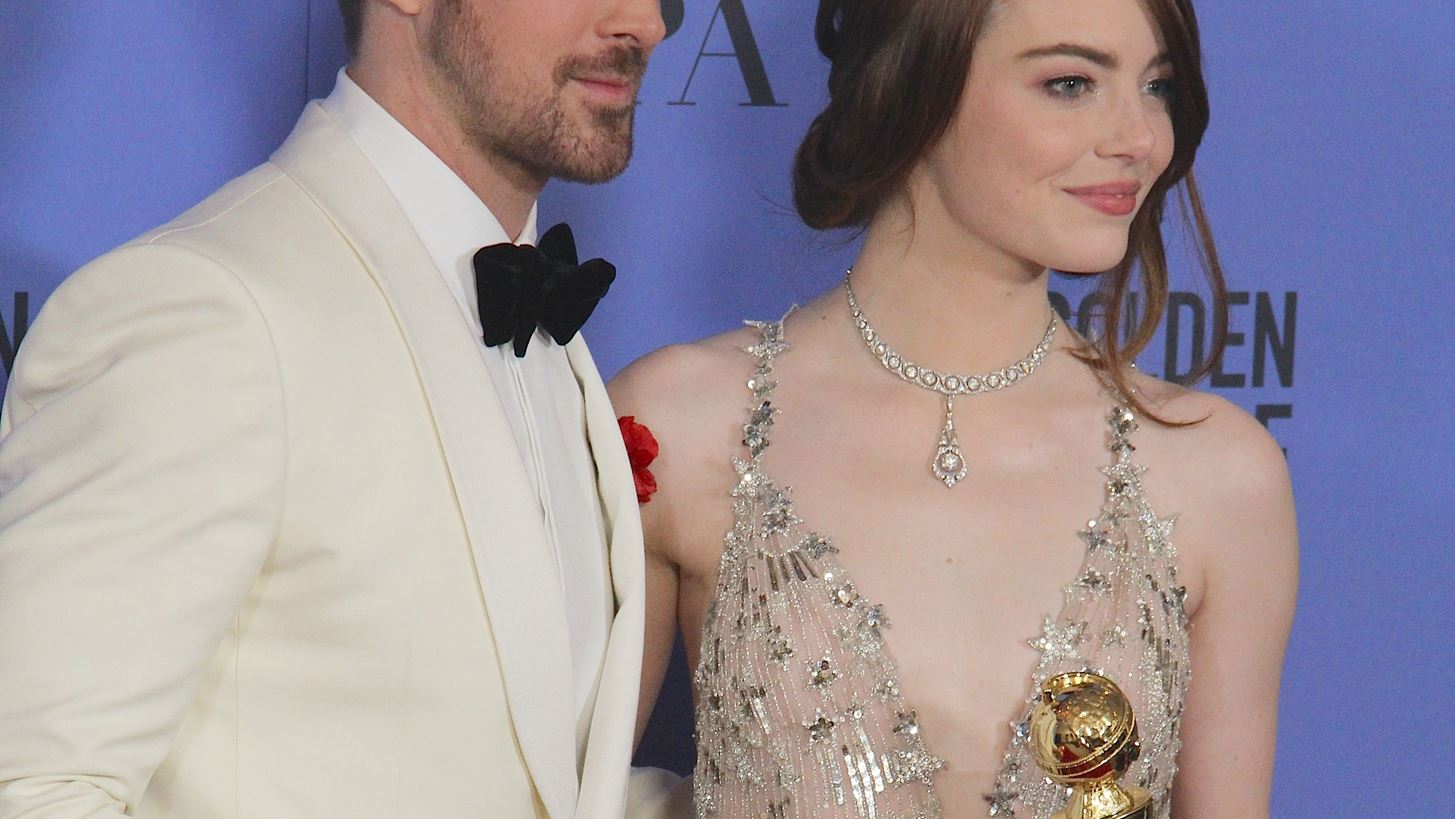 H Emma Stone &#x3BC;&#x3B9;&#x3BB;&#x3AC;&#x3B5;&#x3B9; &#x3B3;&#x3B9;&#x3B1; &#x3C4;&#x3B7; &#x3C3;&#x3C7;&#x3AD;&#x3C3;&#x3B7; &#x3C4;&#x3B7;&#x3C2; &#x3BC;&#x3B5; &#x3C4;&#x3BF;&#x3BD; Ryan Gosling