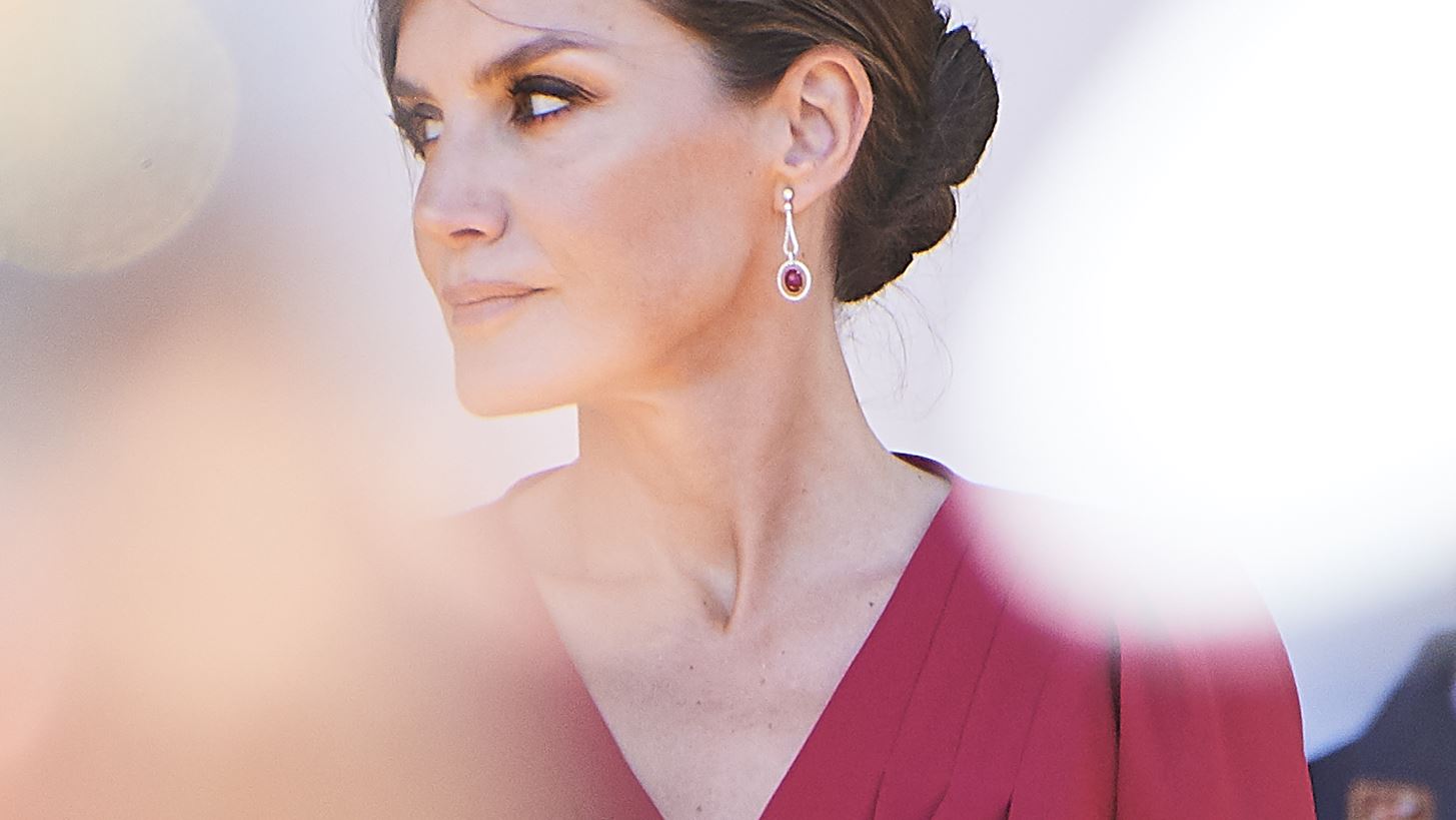 &#x391;&#x3C5;&#x3C4;&#x3CC; &#x3C4;&#x3BF; wrap &#x3C6;&#x3CC;&#x3C1;&#x3B5;&#x3BC;&#x3B1; &#x3C4;&#x3B7;&#x3C2; &#x3B2;&#x3B1;&#x3C3;&#x3AF;&#x3BB;&#x3B9;&#x3C3;&#x3C3;&#x3B1;&#x3C2; Letizia &#x3B5;&#x3AF;&#x3BD;&#x3B1;&#x3B9; &#x3B9;&#x3B4;&#x3B1;&#x3BD;&#x3B9;&#x3BA;&#x3CC; &#x3B3;&#x3B9;&#x3B1; &#x3C4;&#x3BF; &#x3BA;&#x3B1;&#x3BB;&#x3BF;&#x3BA;&#x3B1;&#x3AF;&#x3C1;&#x3B9;