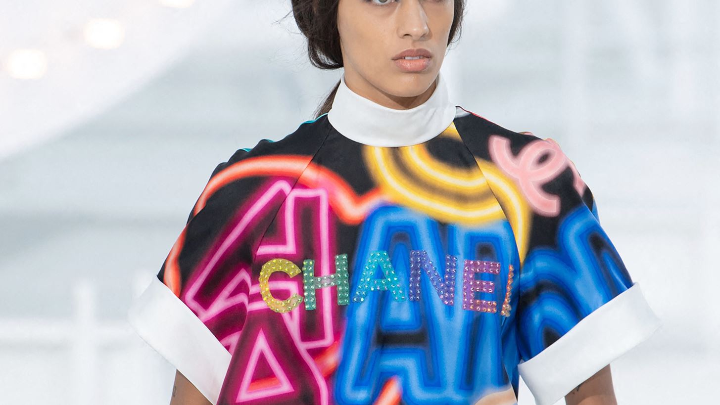 Chanel | &#x39F; &#x3BF;&#x3AF;&#x3BA;&#x3BF;&#x3C2; &#x3BC;&#x3B5; &#x3C4;&#x3B7; &#x3BC;&#x3B5;&#x3B3;&#x3B1;&#x3BB;&#x3CD;&#x3C4;&#x3B5;&#x3C1;&#x3B7; &#x3B1;&#x3C0;&#x3AE;&#x3C7;&#x3B7;&#x3C3;&#x3B7; &#x3C3;&#x3C4;&#x3BF; Instagram &#x3BA;&#x3B1;&#x3C4;&#x3AC; &#x3C4;&#x3B7; &#x3B4;&#x3B9;&#x3AC;&#x3C1;&#x3BA;&#x3B5;&#x3B9;&#x3B1; &#x3C4;&#x3C9;&#x3BD; fashion weeks