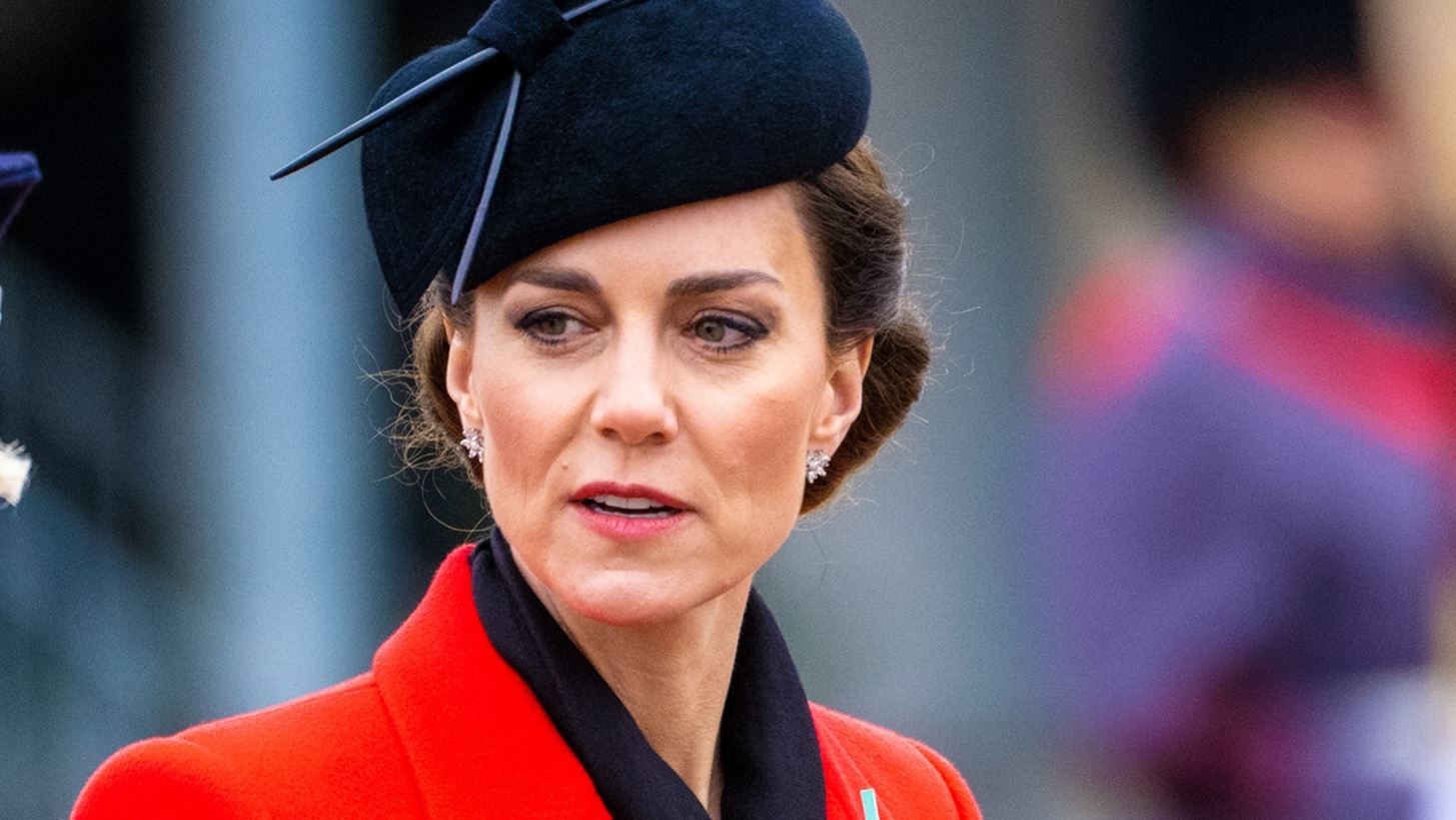 Kate Middleton | &#x397; &#x3B1;&#x3B8;&#x3AD;&#x3B1;&#x3C4;&#x3B7; - &#x3BC;&#x3AD;&#x3C7;&#x3C1;&#x3B9; &#x3C3;&#x3AE;&#x3BC;&#x3B5;&#x3C1;&#x3B1; - &#x3C6;&#x3C9;&#x3C4;&#x3BF;&#x3B3;&#x3C1;&#x3B1;&#x3C6;&#x3AF;&#x3B1; &#x3C0;&#x3BF;&#x3C5; &#x3B4;&#x3B7;&#x3BC;&#x3BF;&#x3C3;&#x3AF;&#x3B5;&#x3C5;&#x3C3;&#x3B5; &#x3AD;&#x3BD;&#x3B1;&#x3C2; &#x3BA;&#x3B1;&#x3BB;&#x3CC;&#x3C2; &#x3C4;&#x3B7;&#x3C2; &#x3C6;&#x3AF;&#x3BB;&#x3BF;&#x3C2;