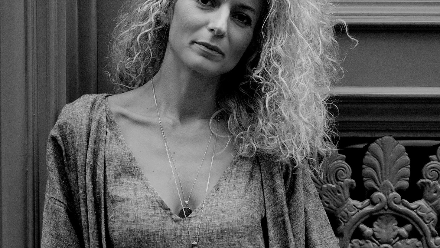 Meet the designer: &#x395;&#x3B9;&#x3C1;&#x3AE;&#x3BD;&#x3B7;-&#x39B;&#x3BF;&#x3C5;&#x3AF;&#x3B6;&#x3B1; &#x391;&#x3BD;&#x3B4;&#x3C1;&#x3B9;&#x3BA;&#x3BF;&#x3C0;&#x3BF;&#x3CD;&#x3BB;&#x3BF;&#x3C5;