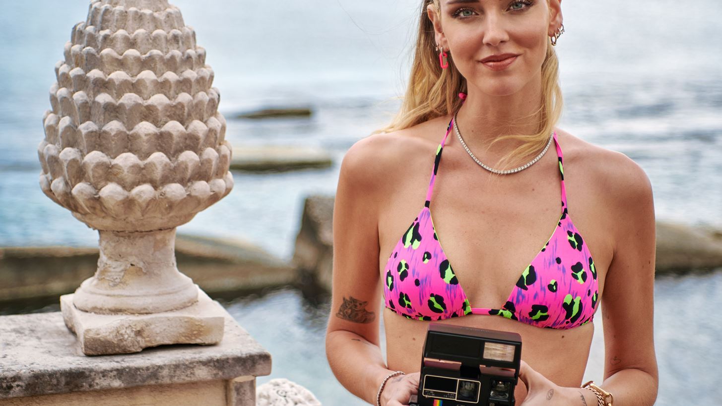 #ChiaraWearsCalzedonia: &#x397; &#x3B4;&#x3B9;&#x3AC;&#x3C3;&#x3B7;&#x3BC;&#x3B7; influencer &#x3C3;&#x3B5; &#x3B2;&#x3AC;&#x3B6;&#x3B5;&#x3B9; &#x3C3;&#x3C4;&#x3BF; &#x3B1;&#x3C0;&#x3CC;&#x3BB;&#x3C5;&#x3C4;&#x3BF; &#x3BA;&#x3B1;&#x3BB;&#x3BF;&#x3BA;&#x3B1;&#x3B9;&#x3C1;&#x3B9;&#x3BD;&#x3CC; mood